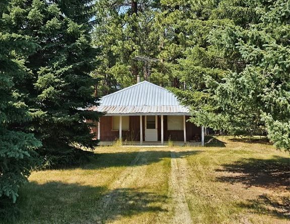 808 2nd Street N Property Photo 1