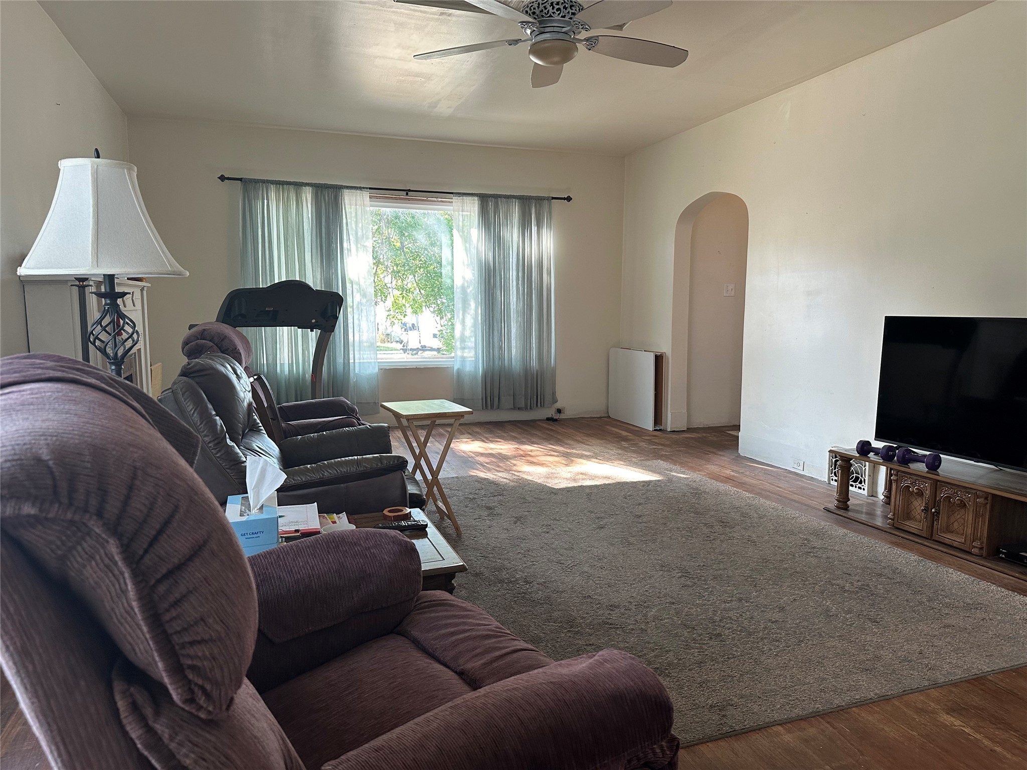 417 Walnut Street Property Photo 3