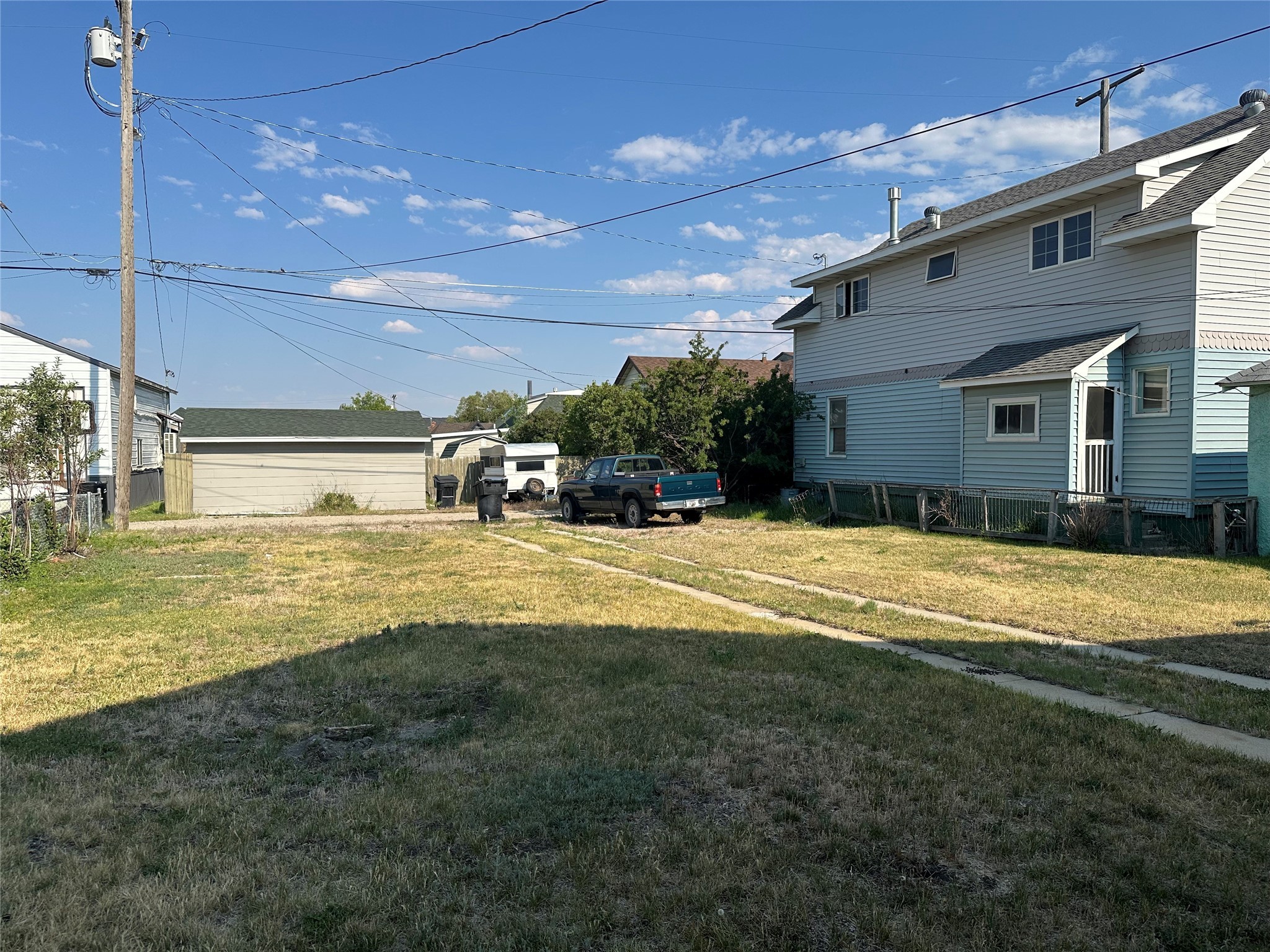 417 Walnut Street Property Photo 21