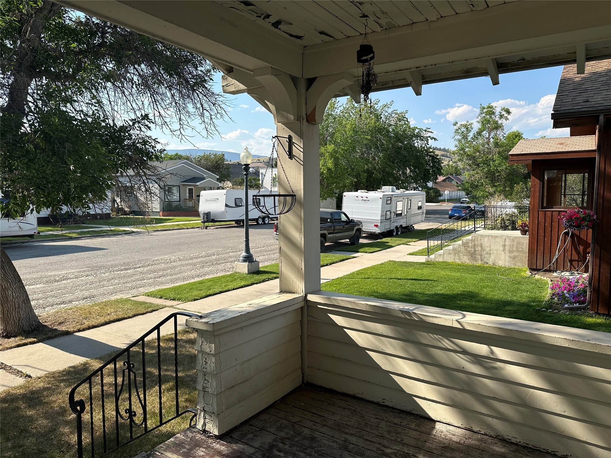 417 Walnut Street Property Photo 23