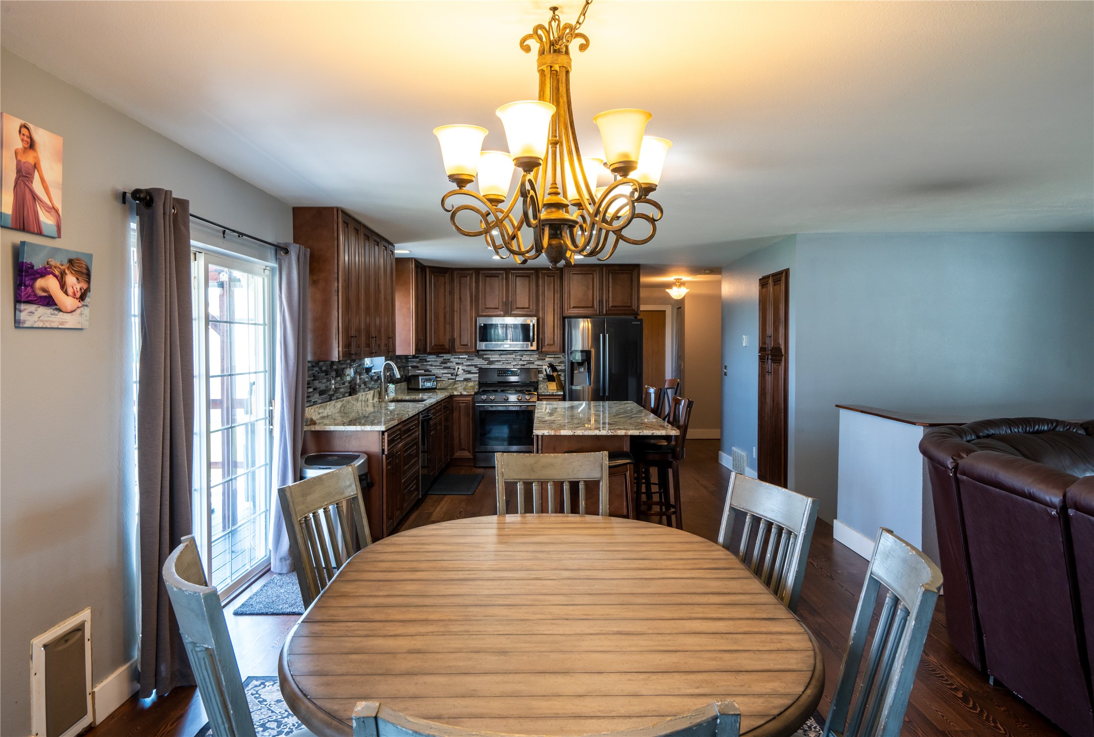 700 Stone Street Property Photo 14