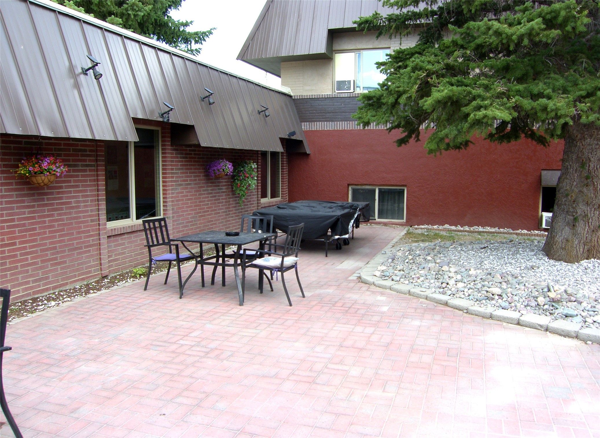 229 2nd Avenue Se Property Photo 3