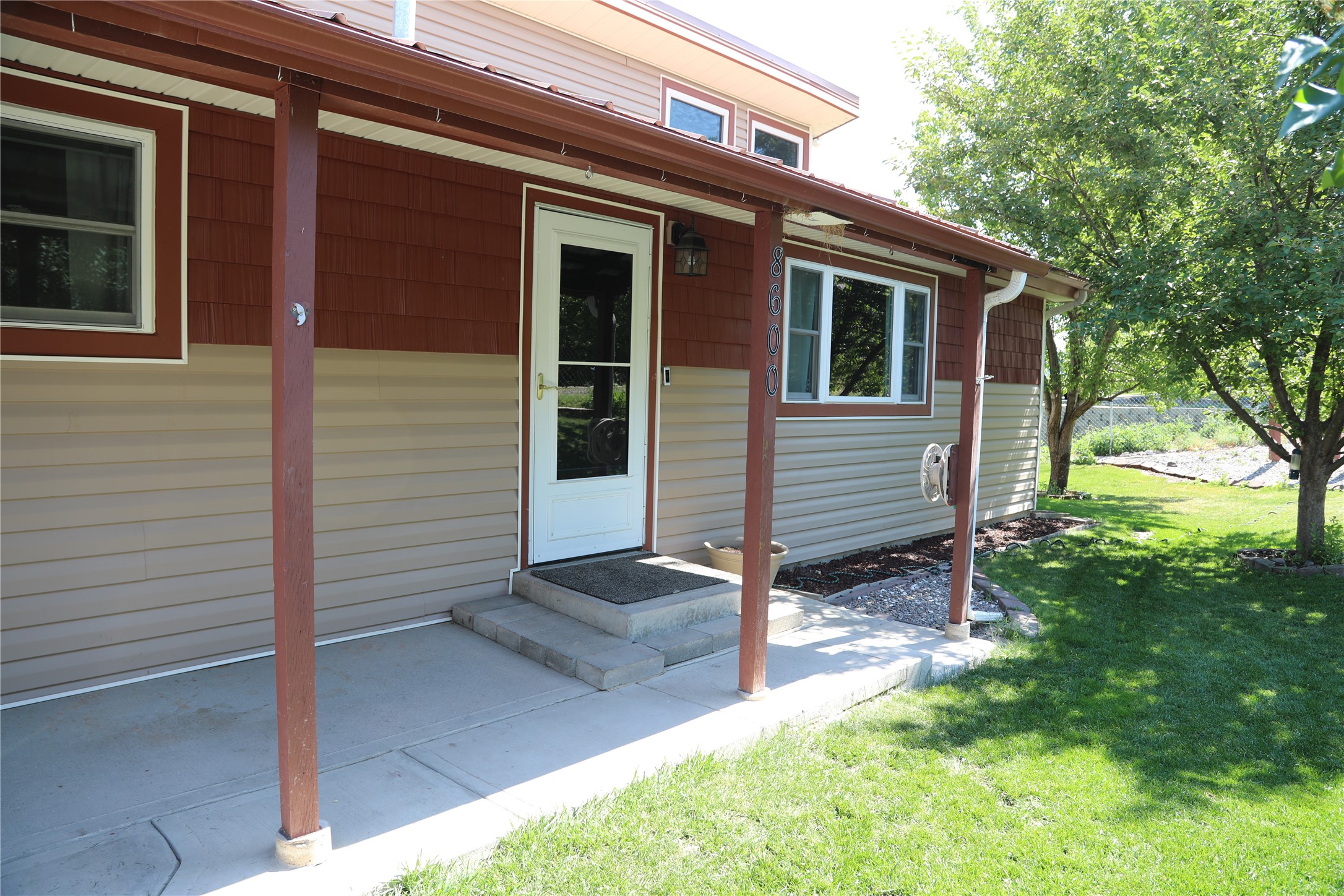 8600 Mourning Dove Drive Property Photo 2