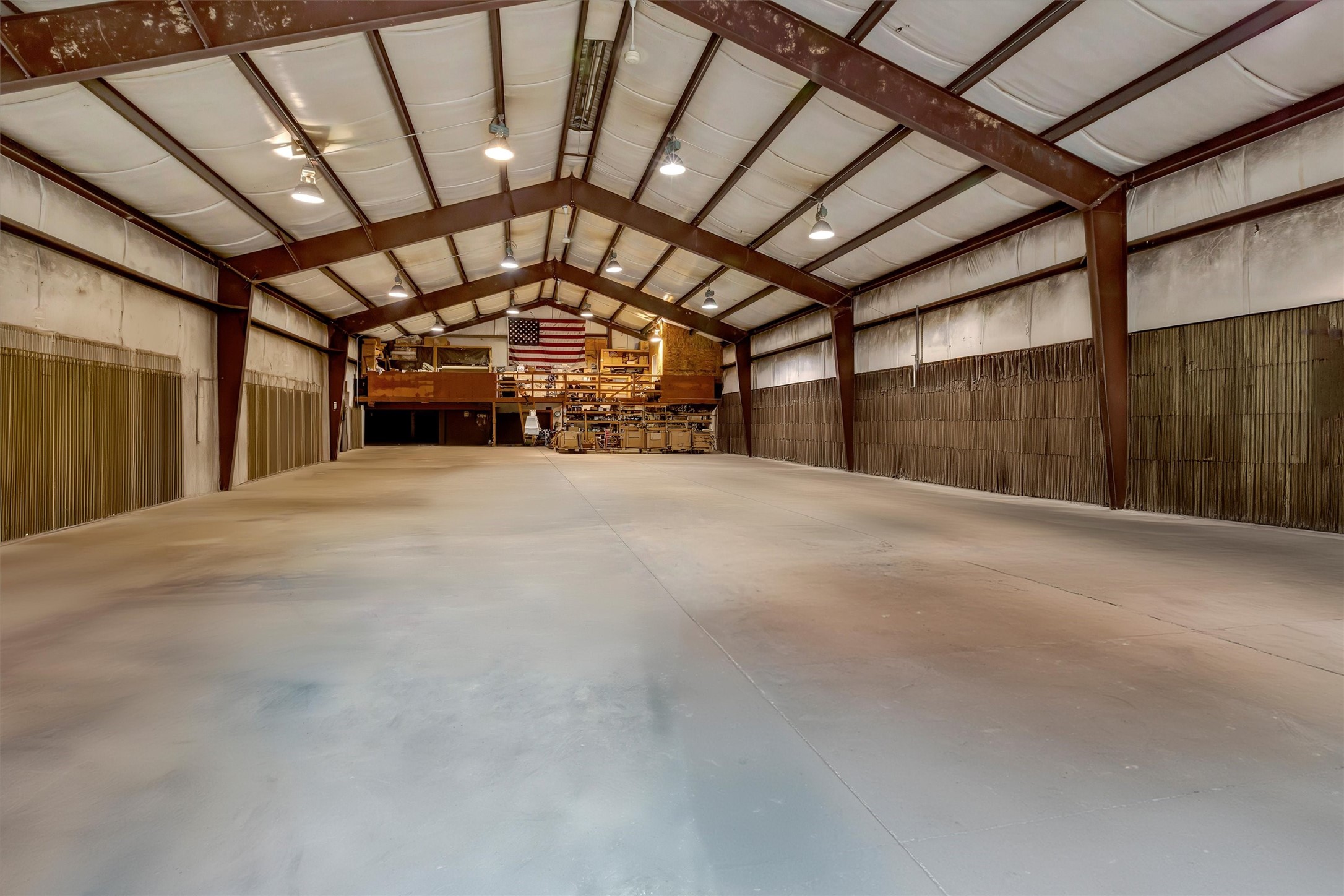 829 Pheasant Run Property Photo 48