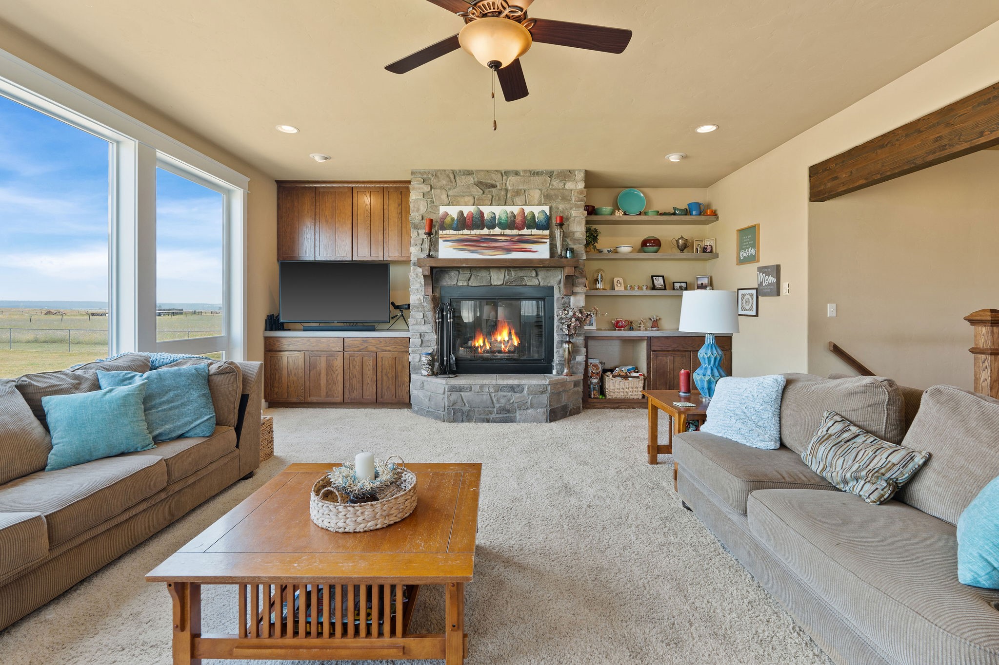 881 Lone Coyote Trail Property Photo 8