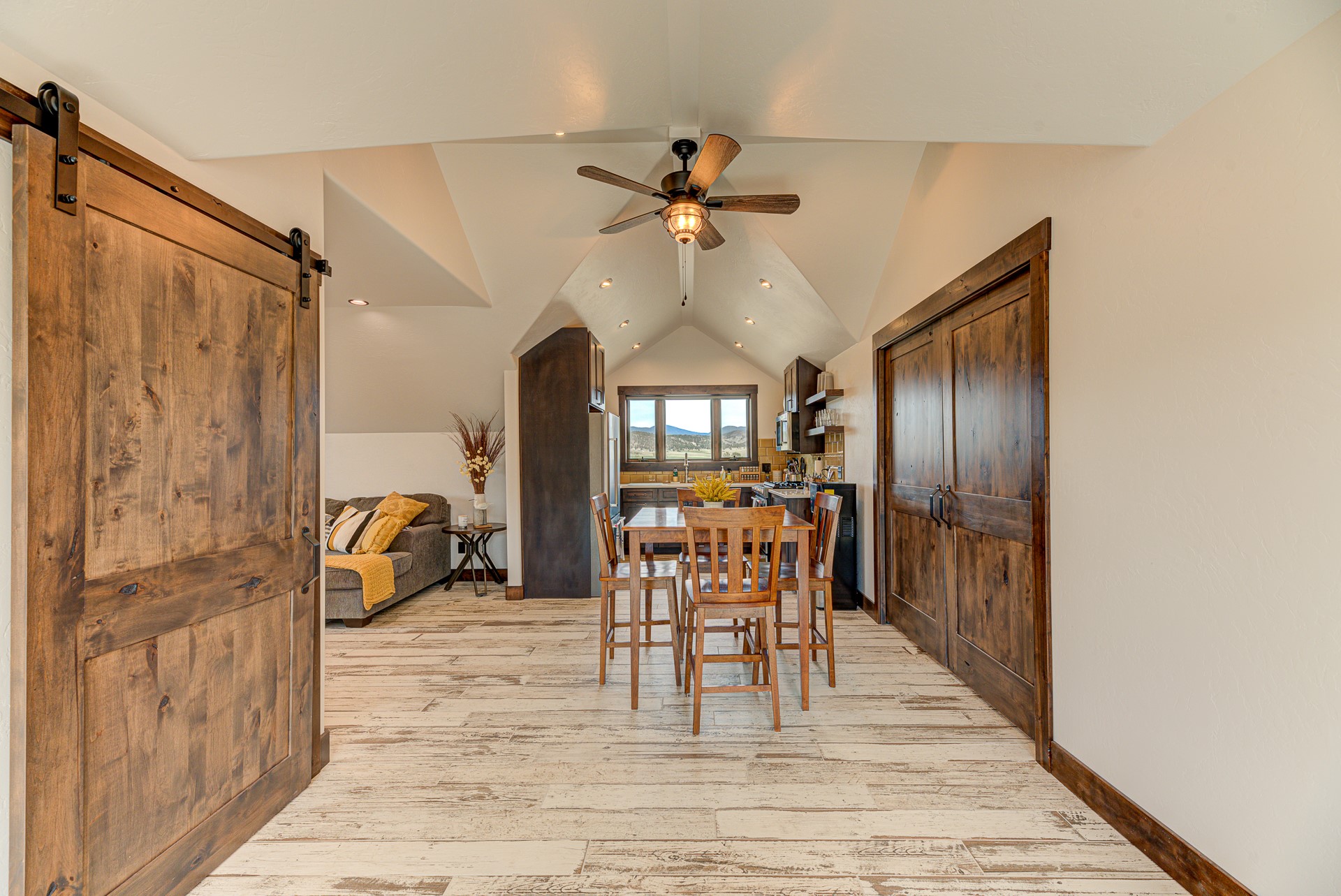 6120 Danas Point Drive Property Photo 41