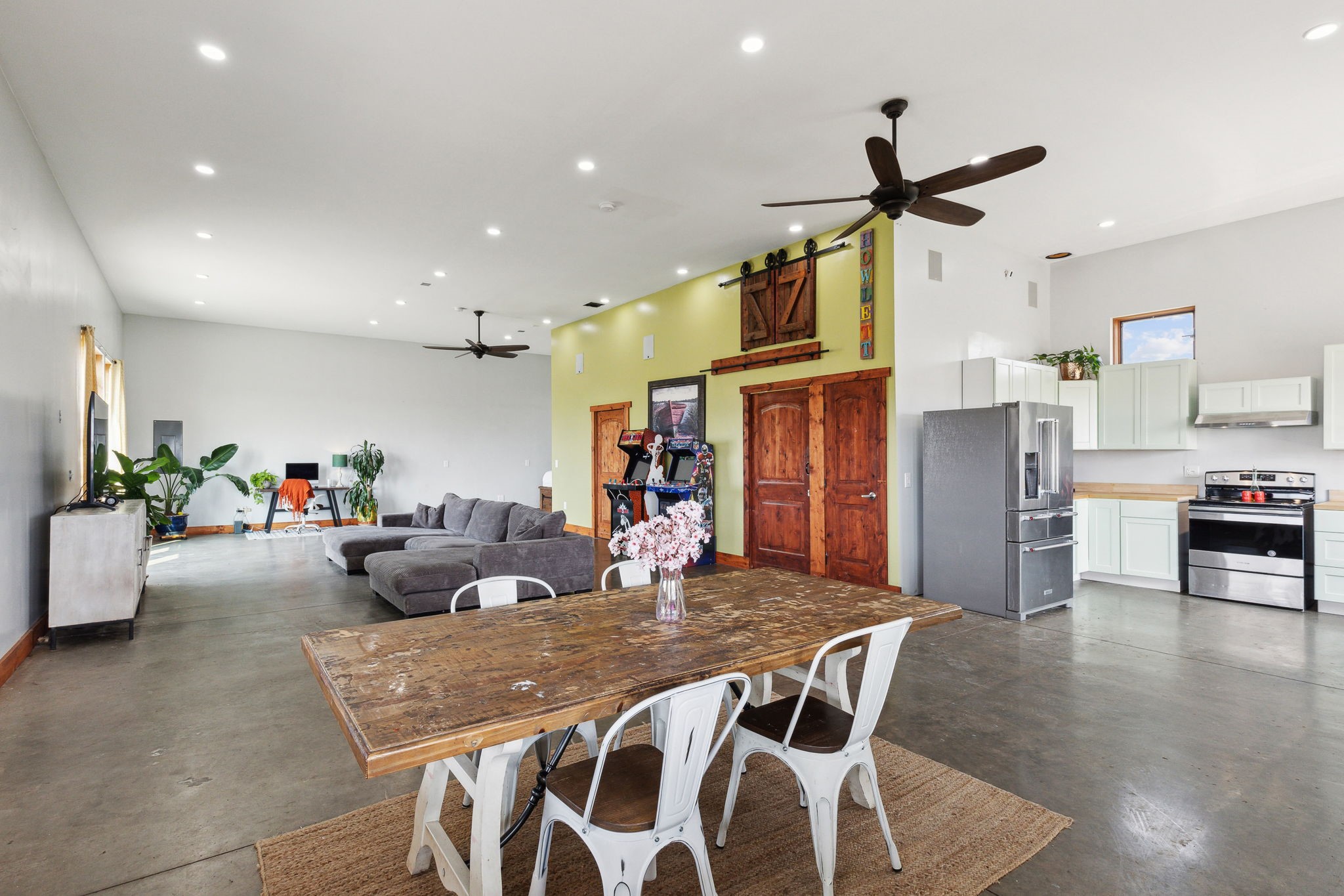 57417 Lower Crossing Road Property Photo 11