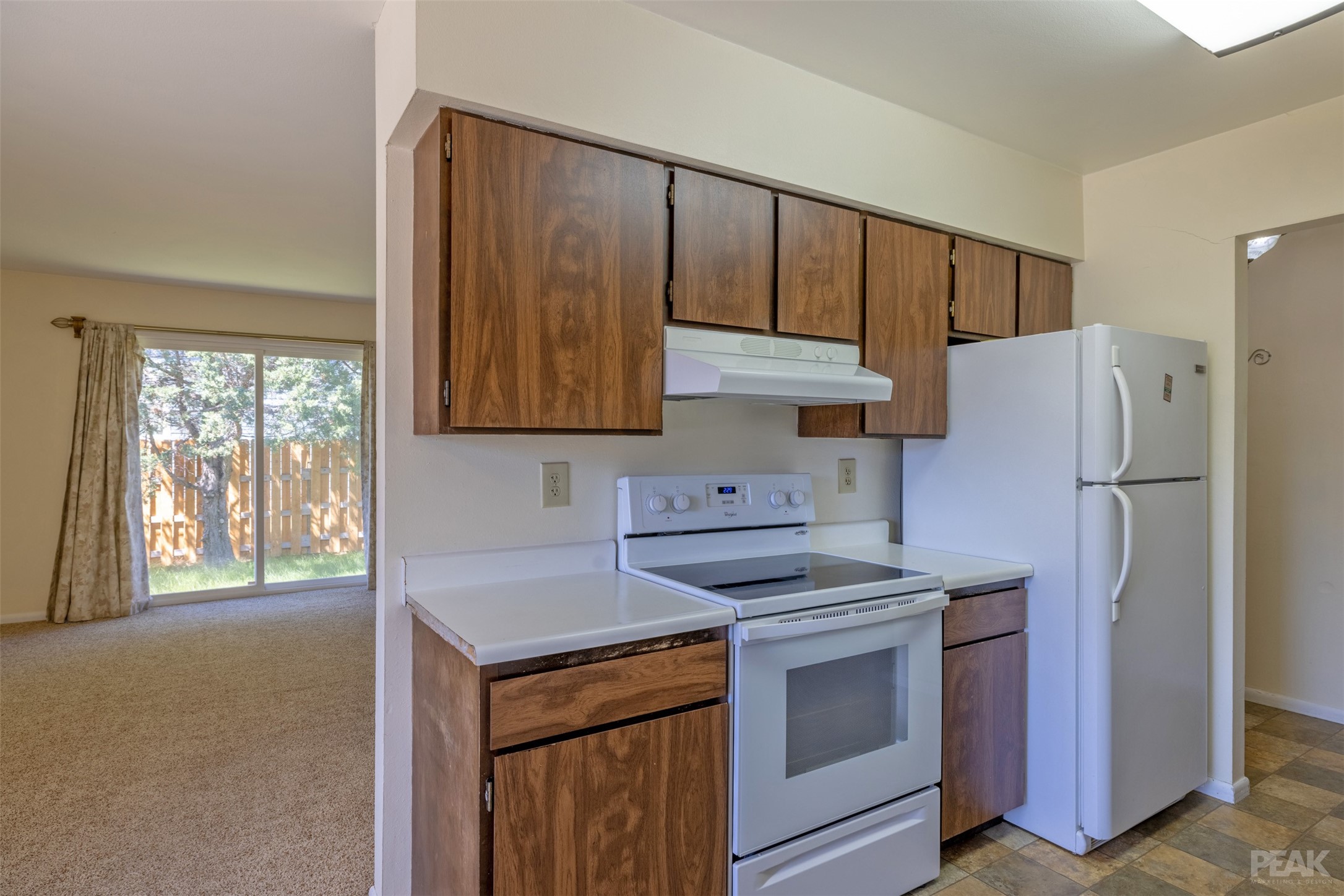 505 S Oak Street A & B Property Photo 18
