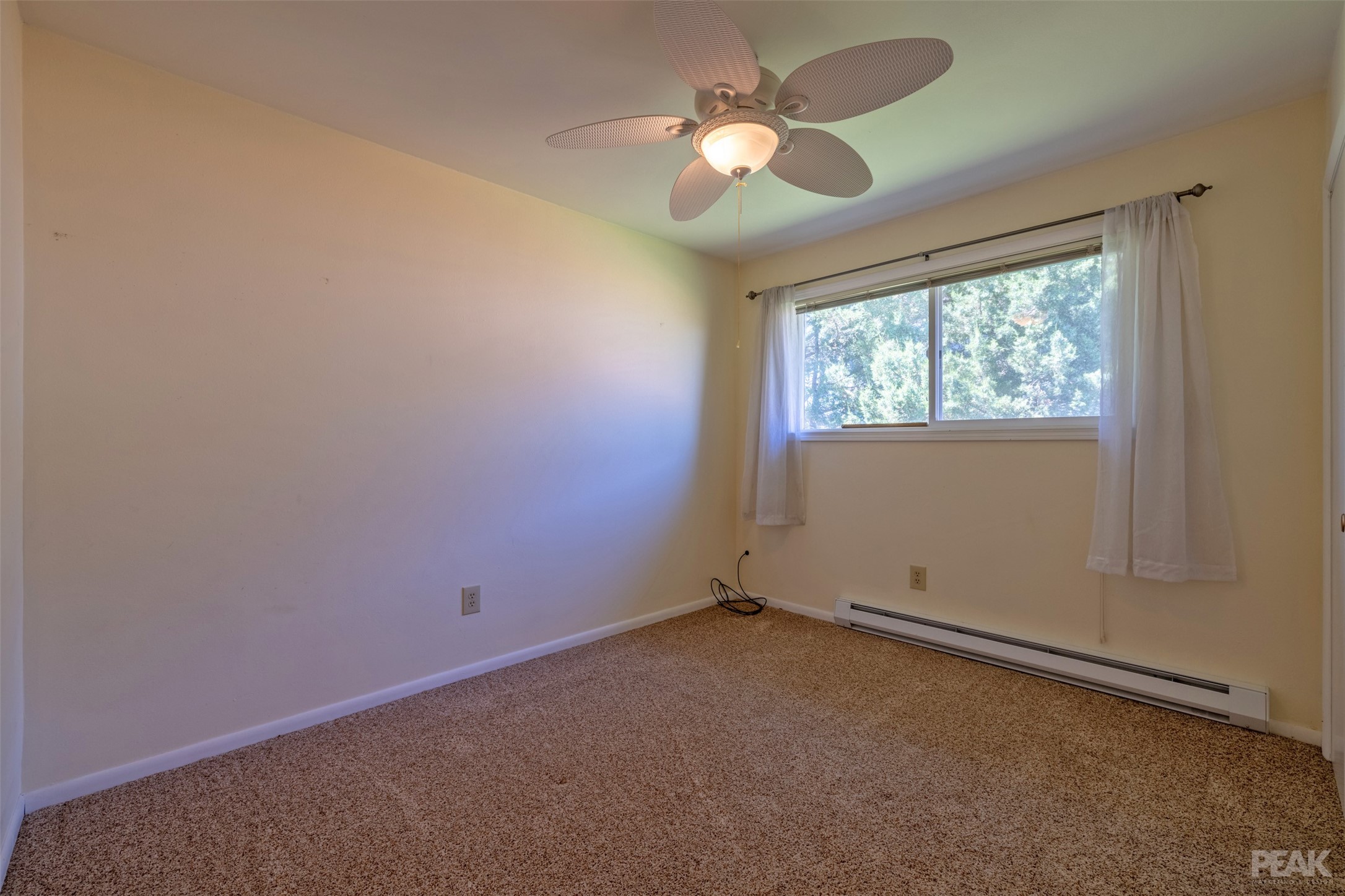 505 S Oak Street A & B Property Photo 20
