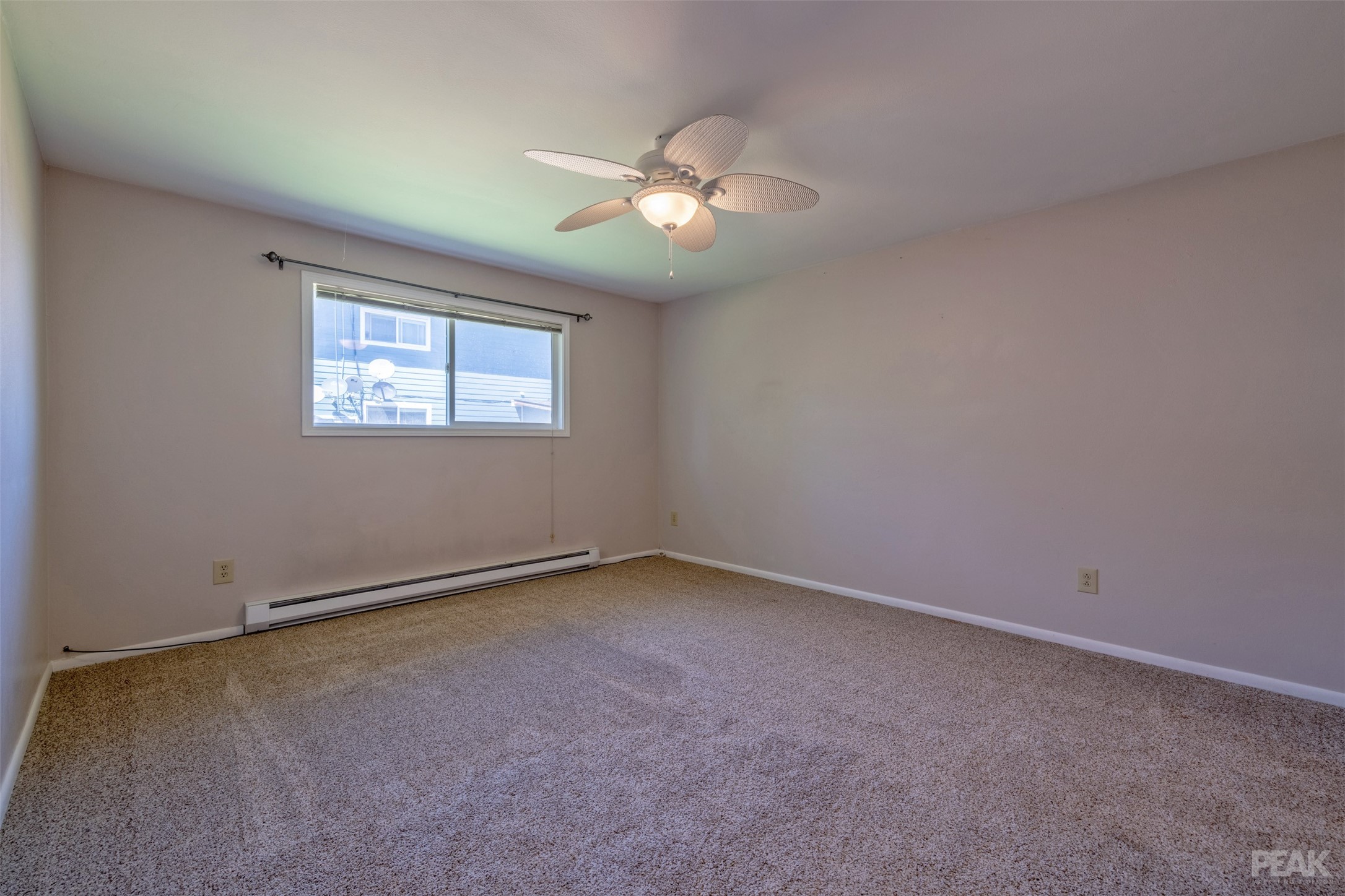 505 S Oak Street A & B Property Photo 22
