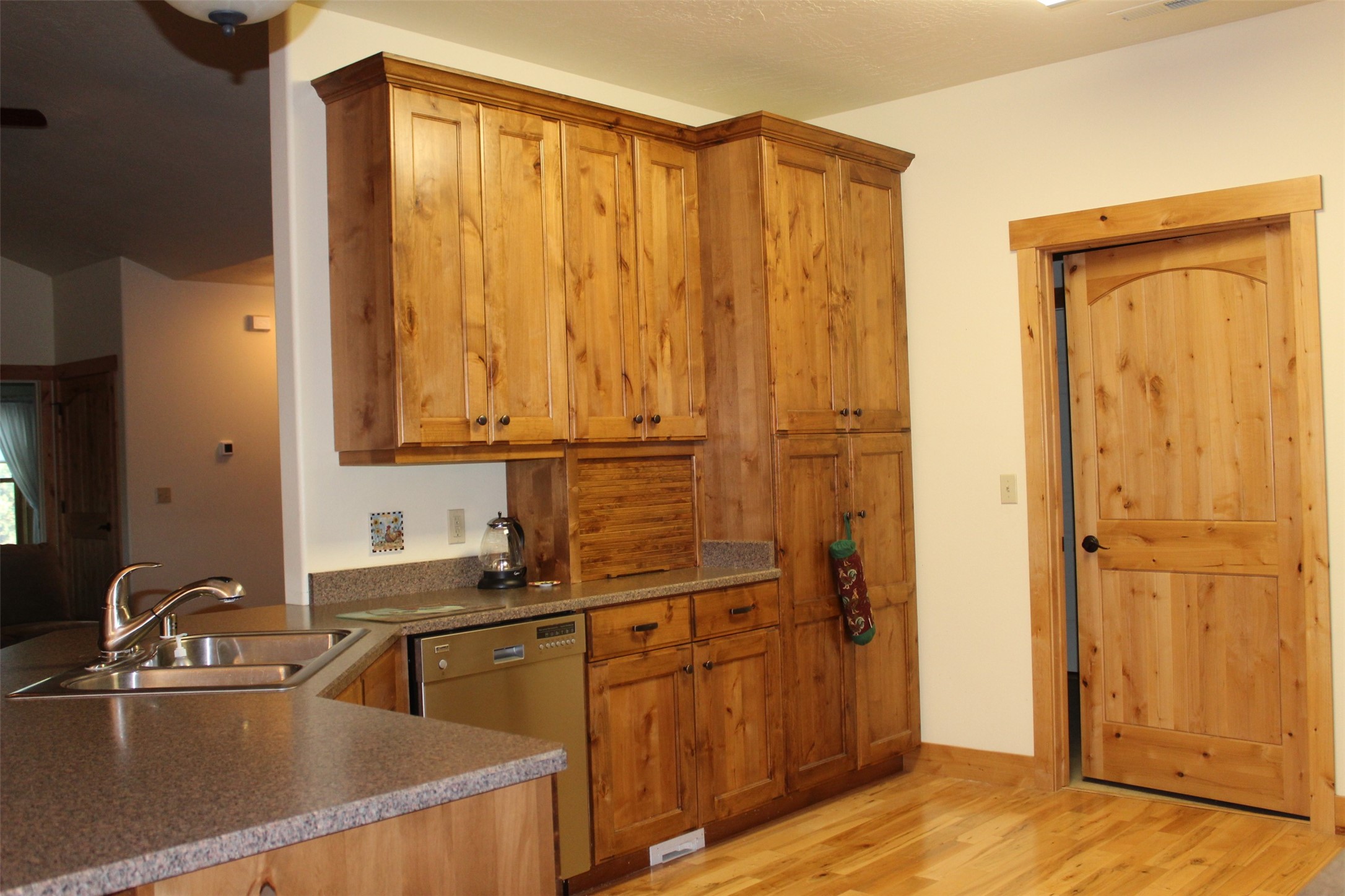 294 Montana Landing Property Photo 16