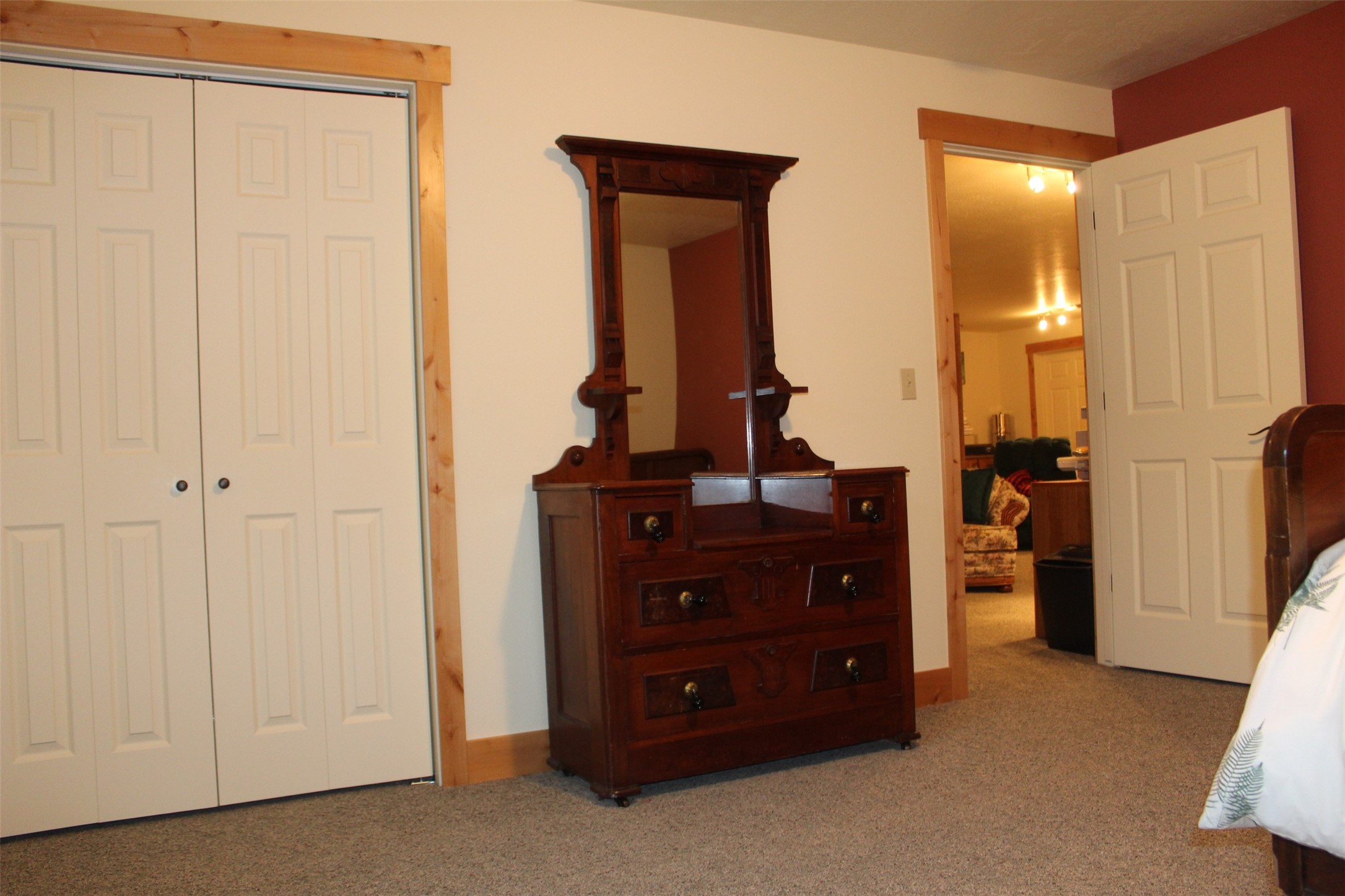 294 Montana Landing Property Photo 39