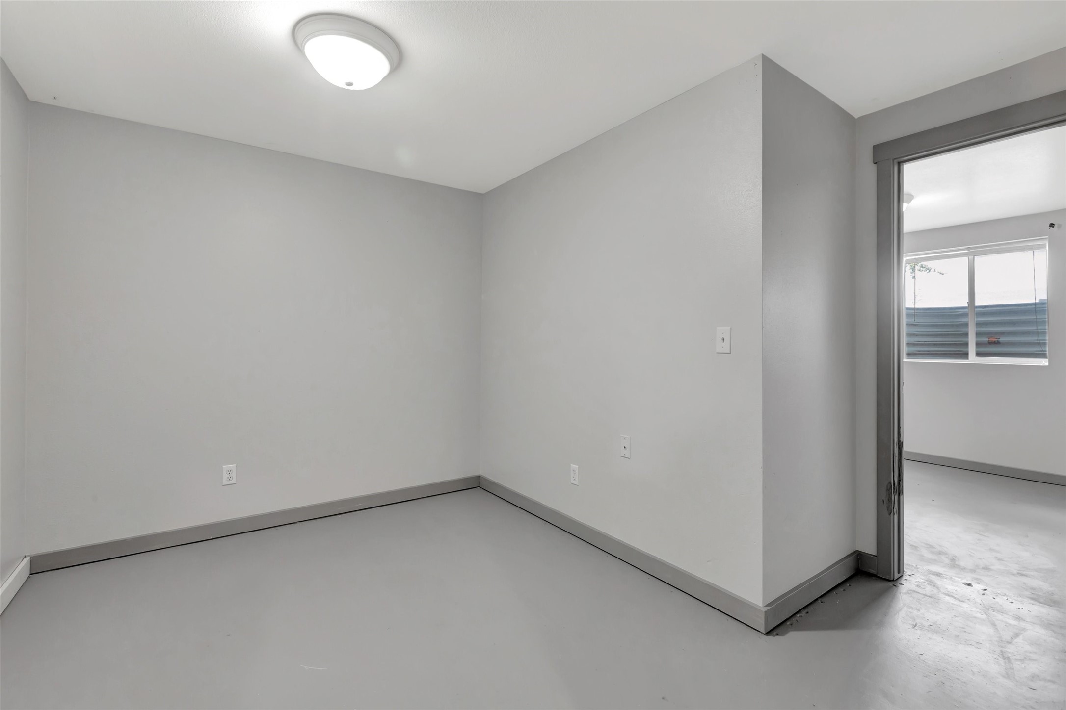 1114 Hanlan Lane Property Photo 30