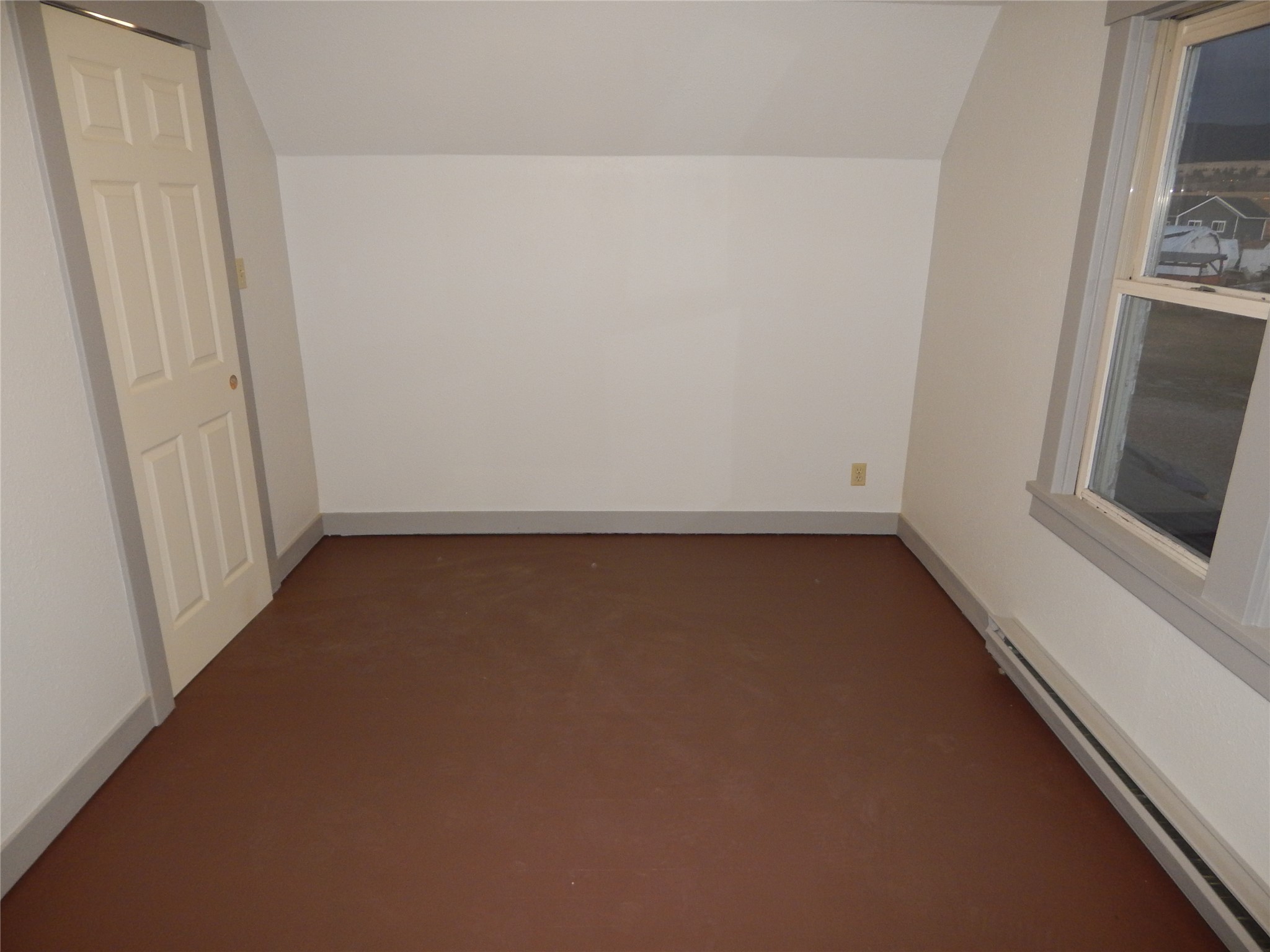 1114 Hanlan Lane Property Photo 43