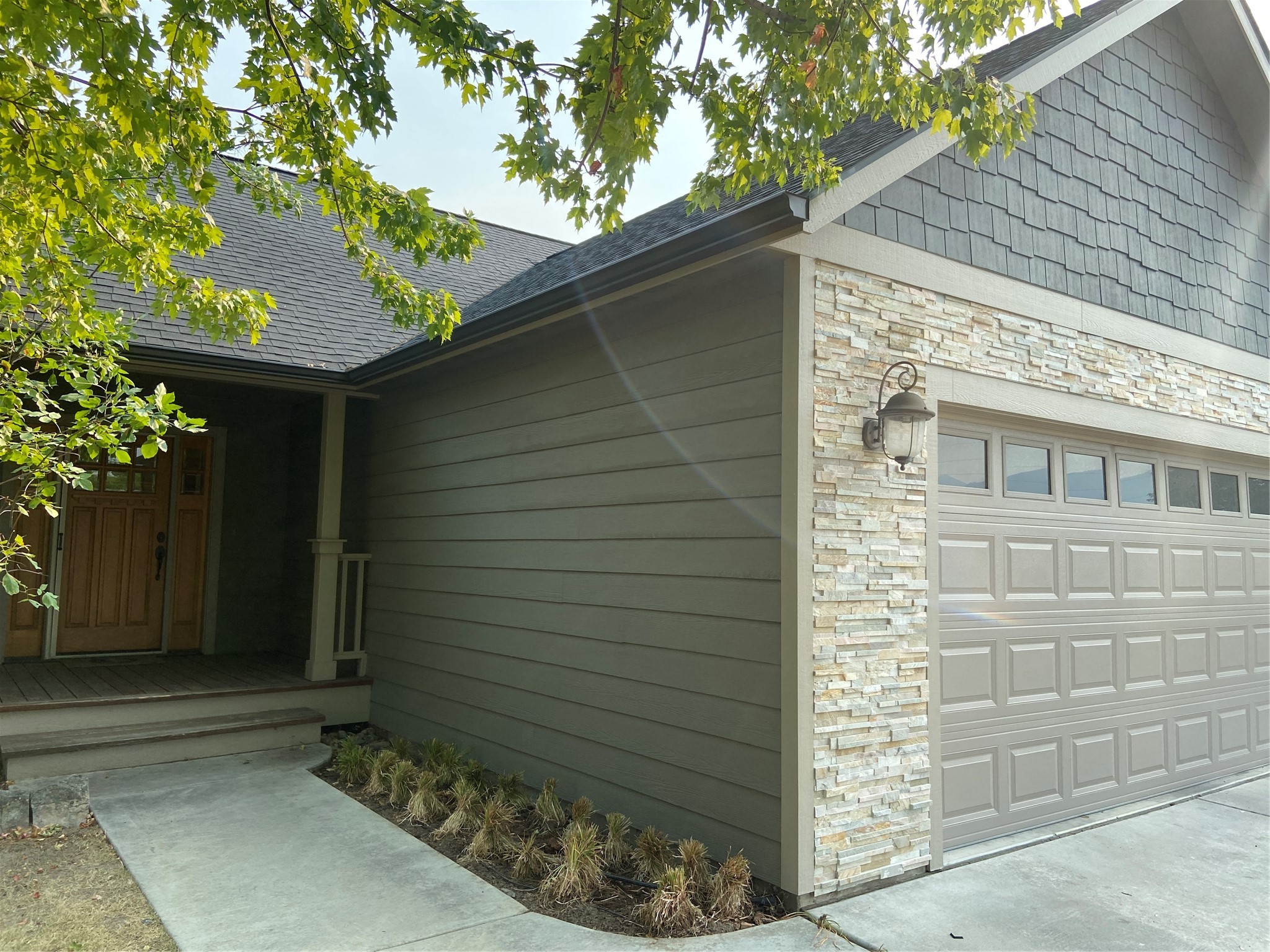 Arbors Real Estate Listings Main Image