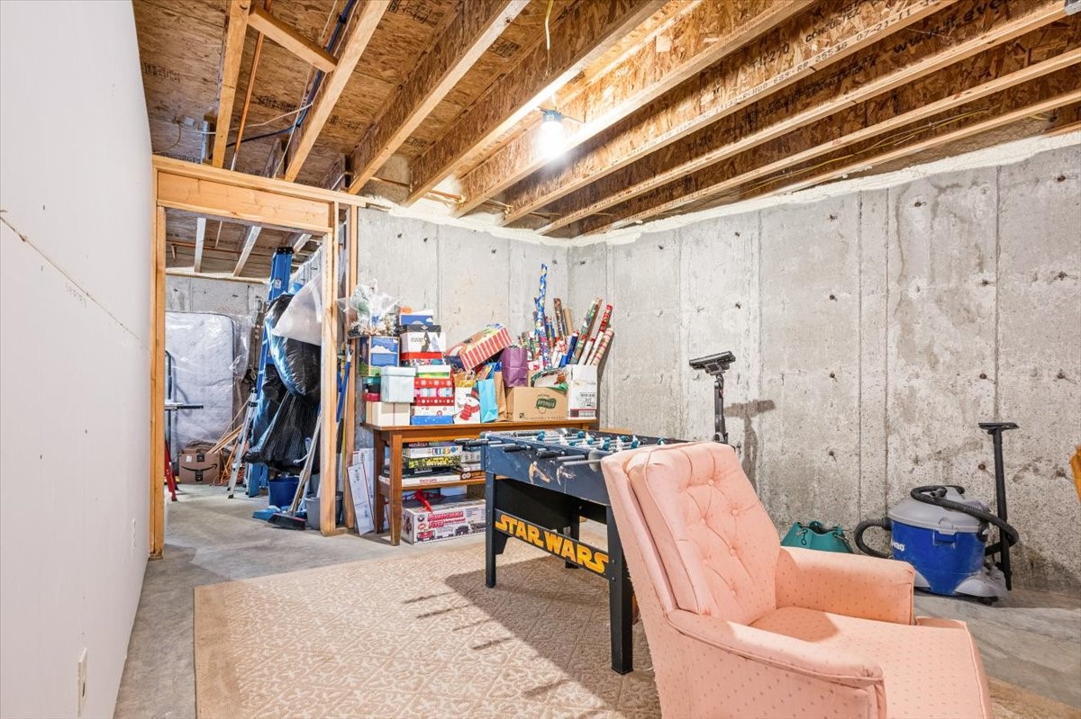 4 Powder House Road Property Photo 43