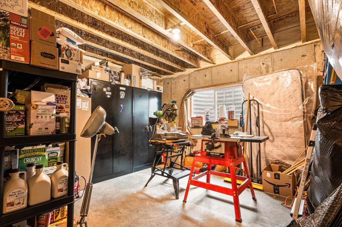 4 Powder House Road Property Photo 44