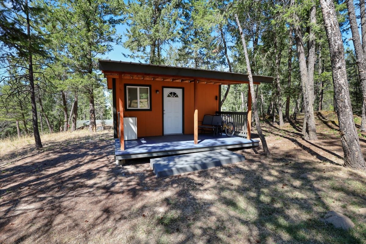400 Pine Bay Drive Property Photo 24