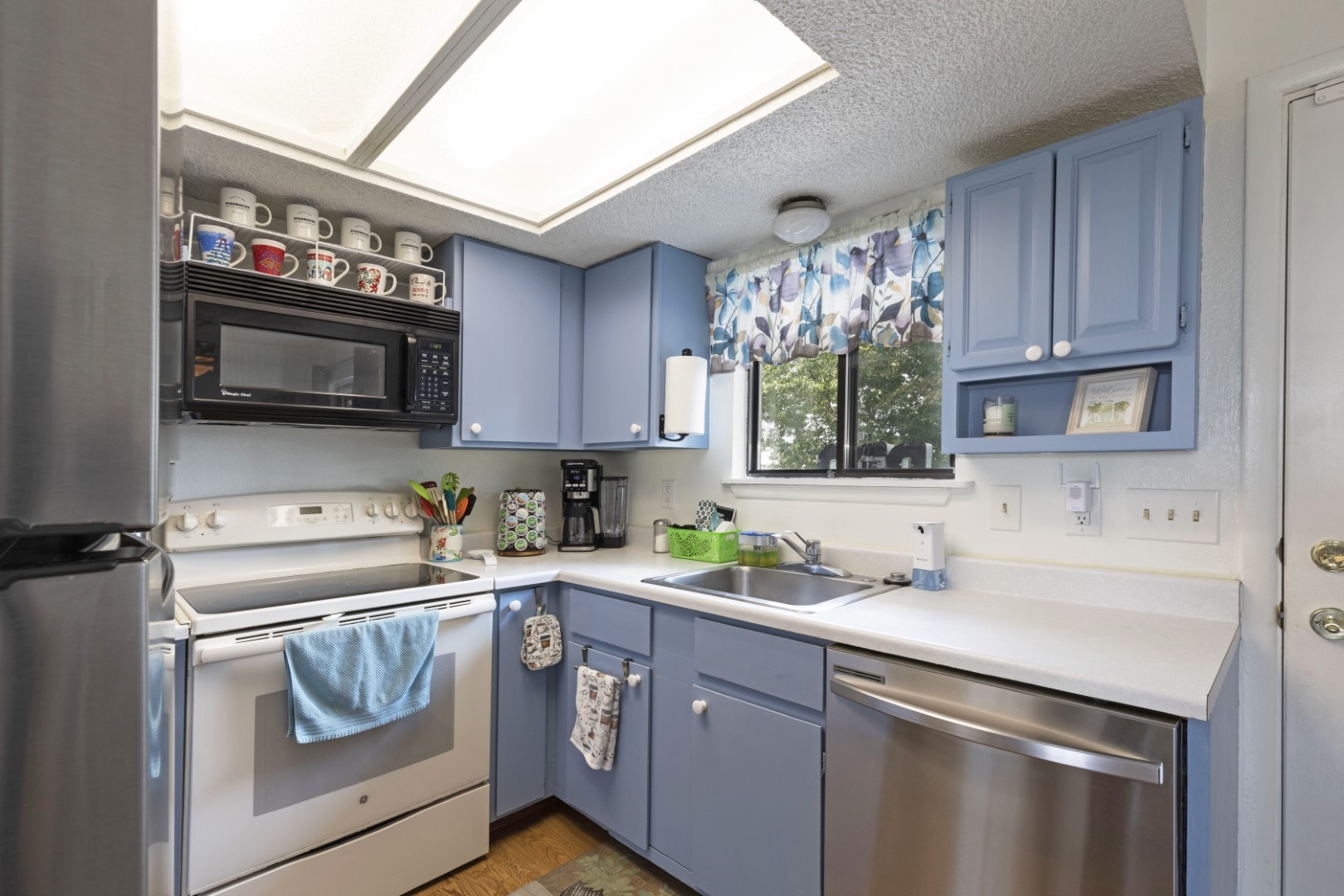 1001 5th Street W Property Photo 32