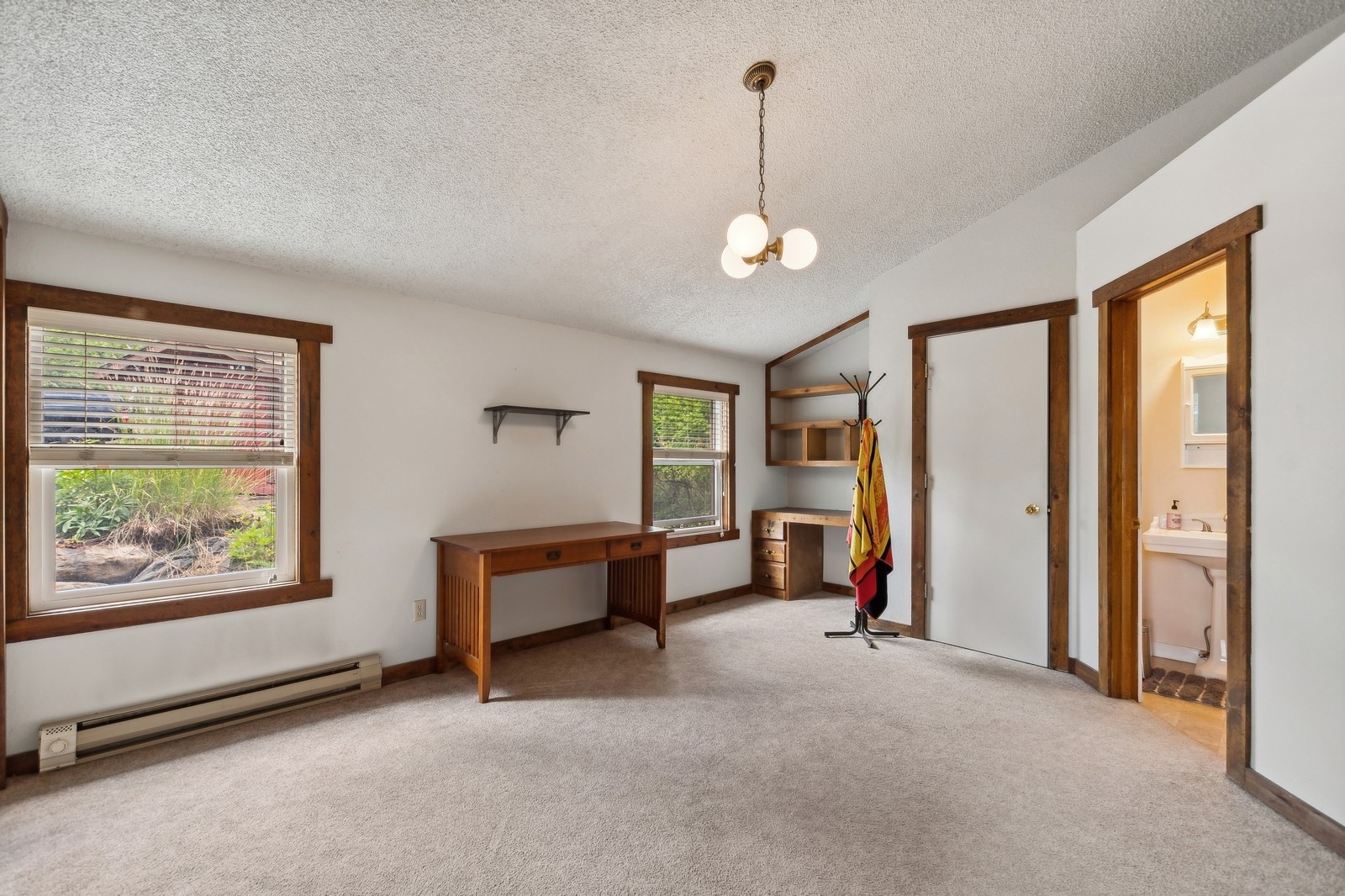 1520 W Lakeshore Drive Property Photo 10