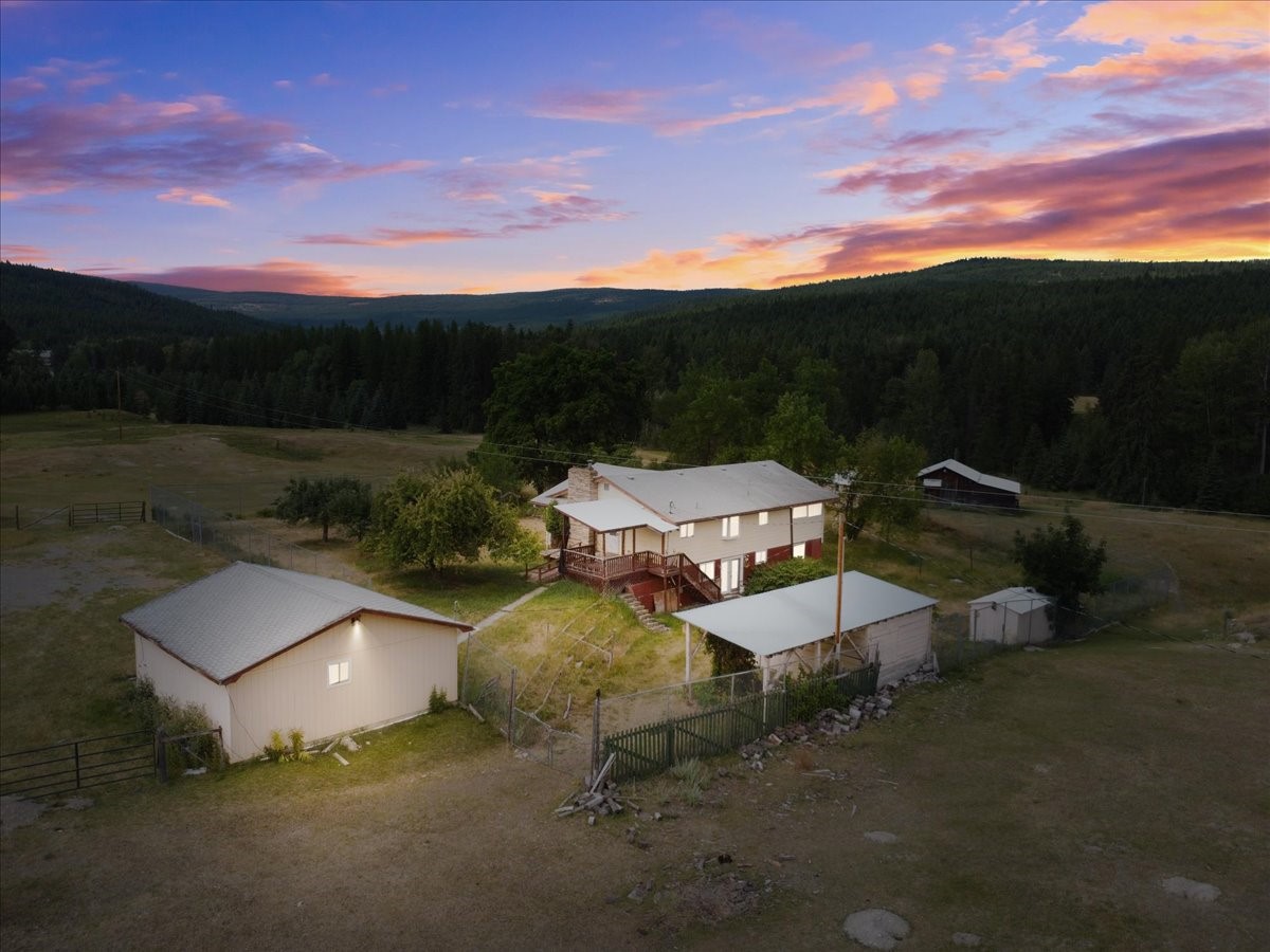 6644 Pinkham Creek Road Property Photo 1