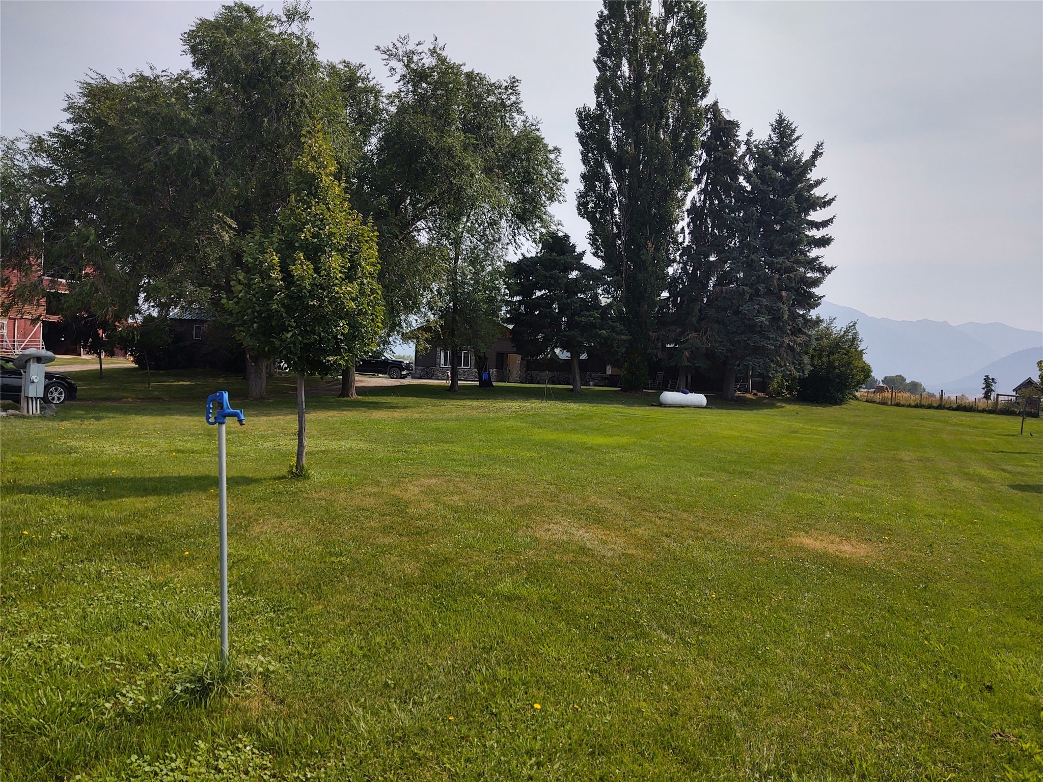 54576 Kerns Road Property Photo 5