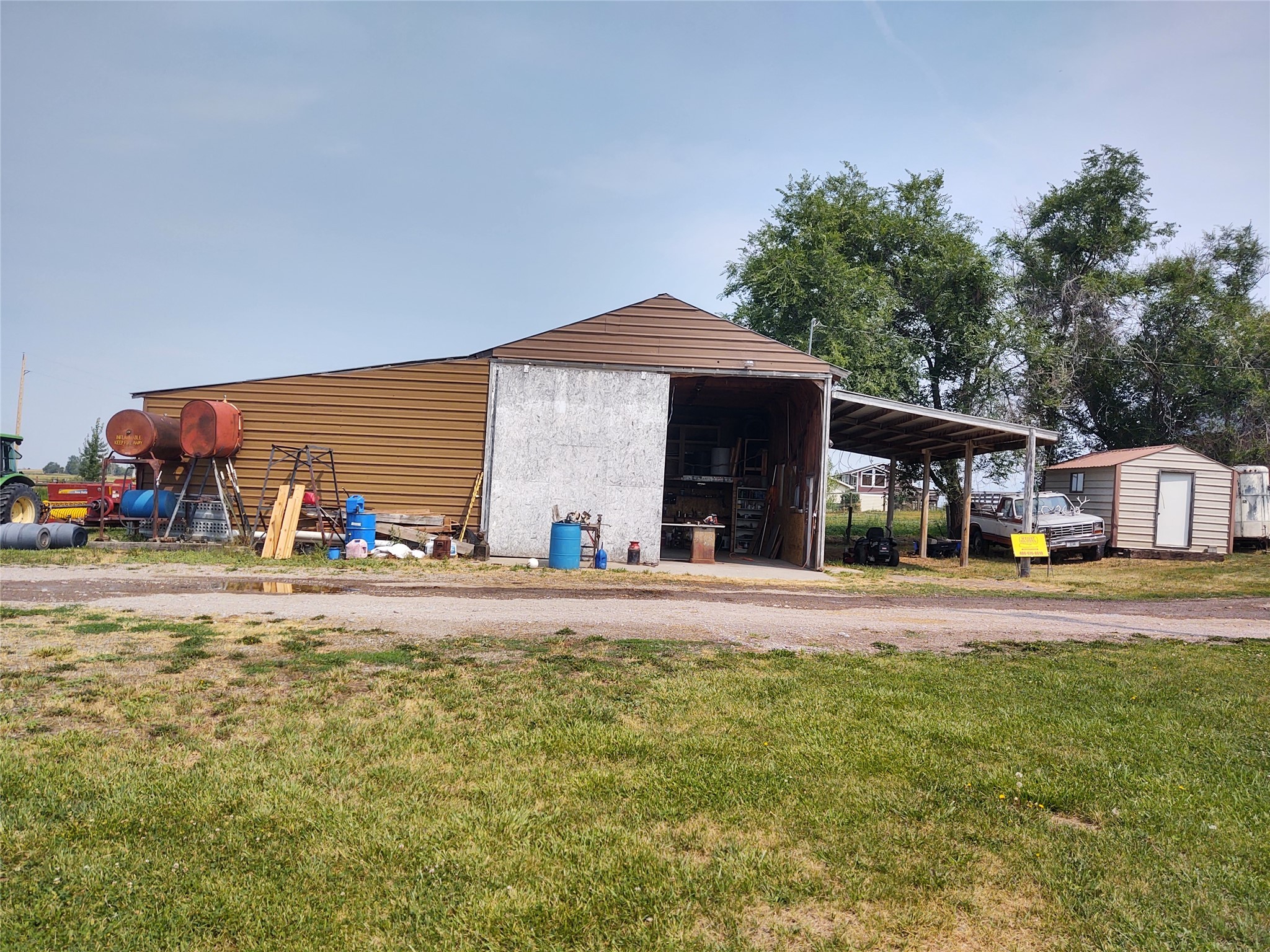 54576 Kerns Road Property Photo 6