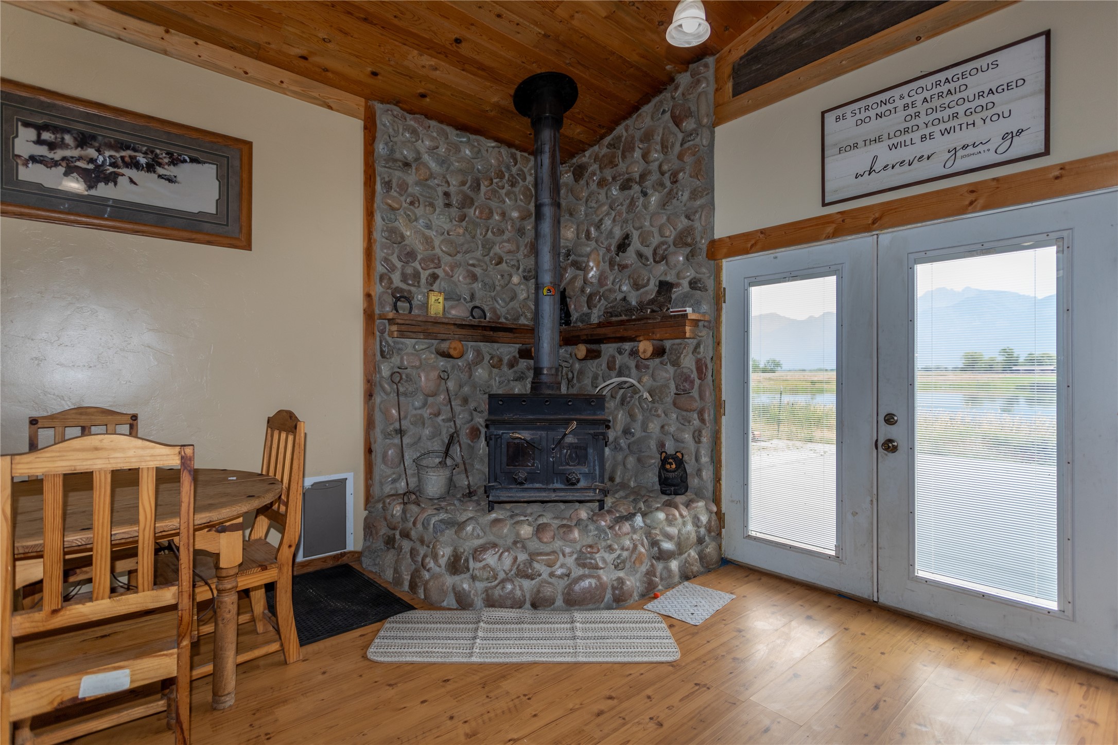 54576 Kerns Road Property Photo 27