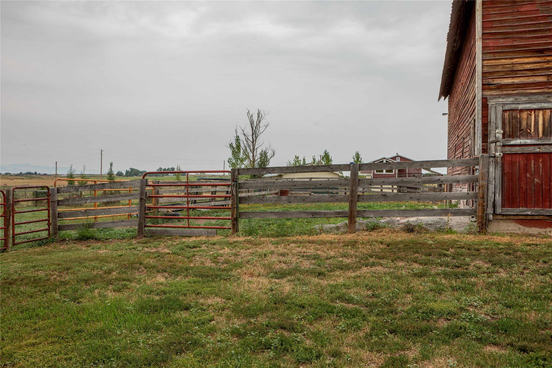 54576 Kerns Road Property Photo 31