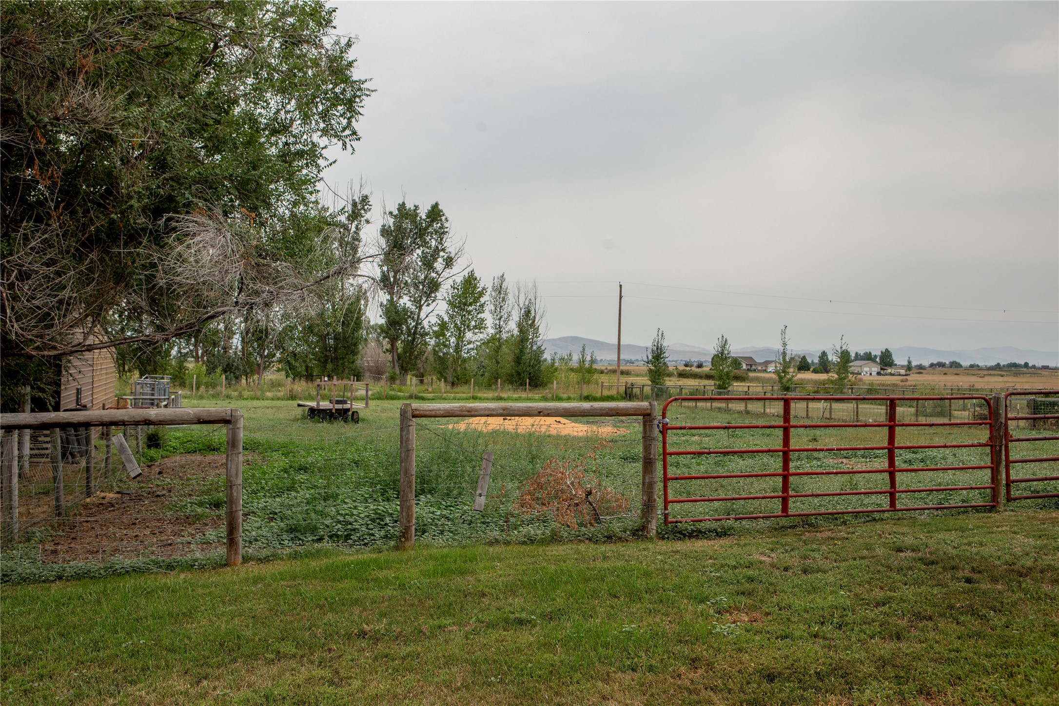 54576 Kerns Road Property Photo 34