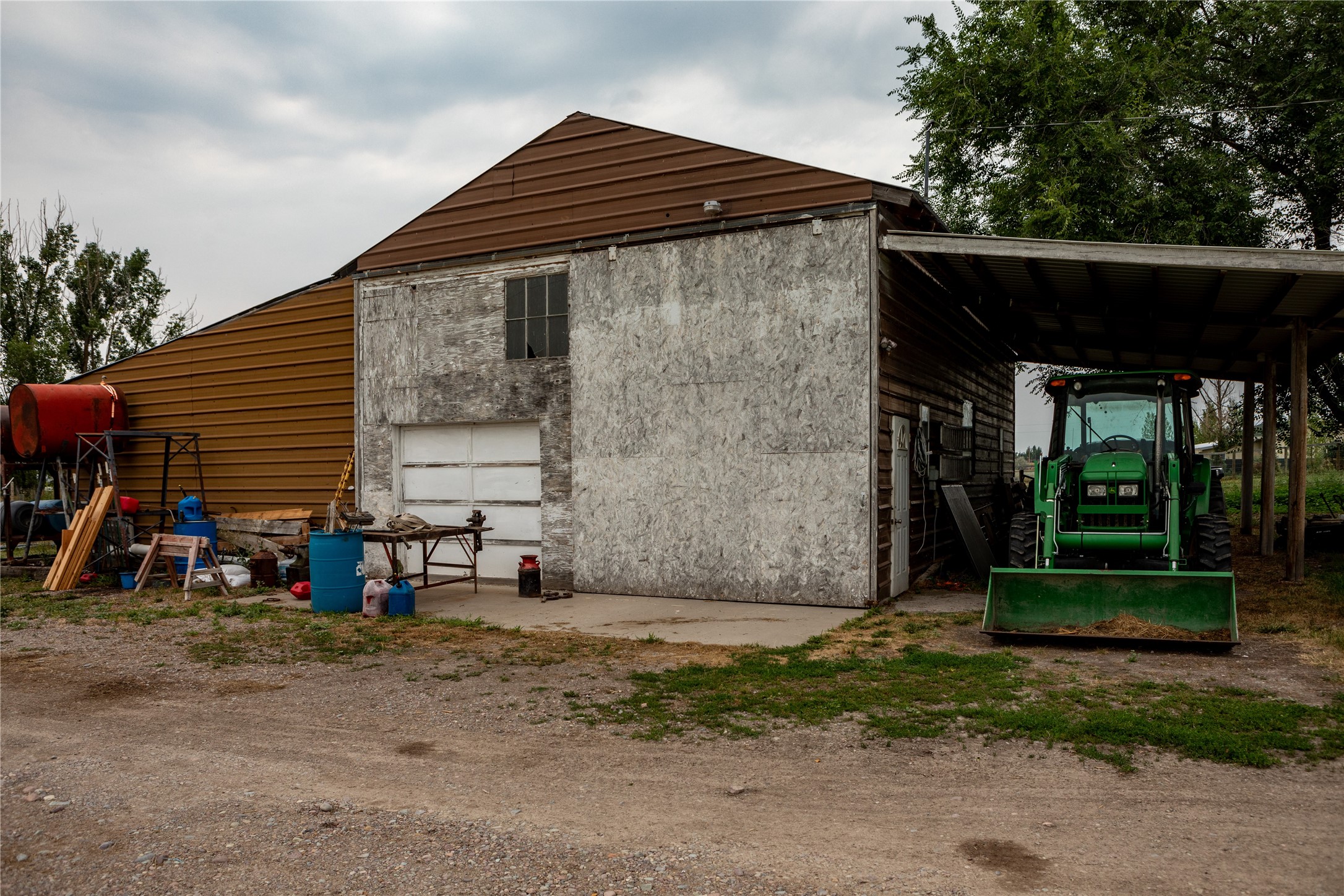 54576 Kerns Road Property Photo 45
