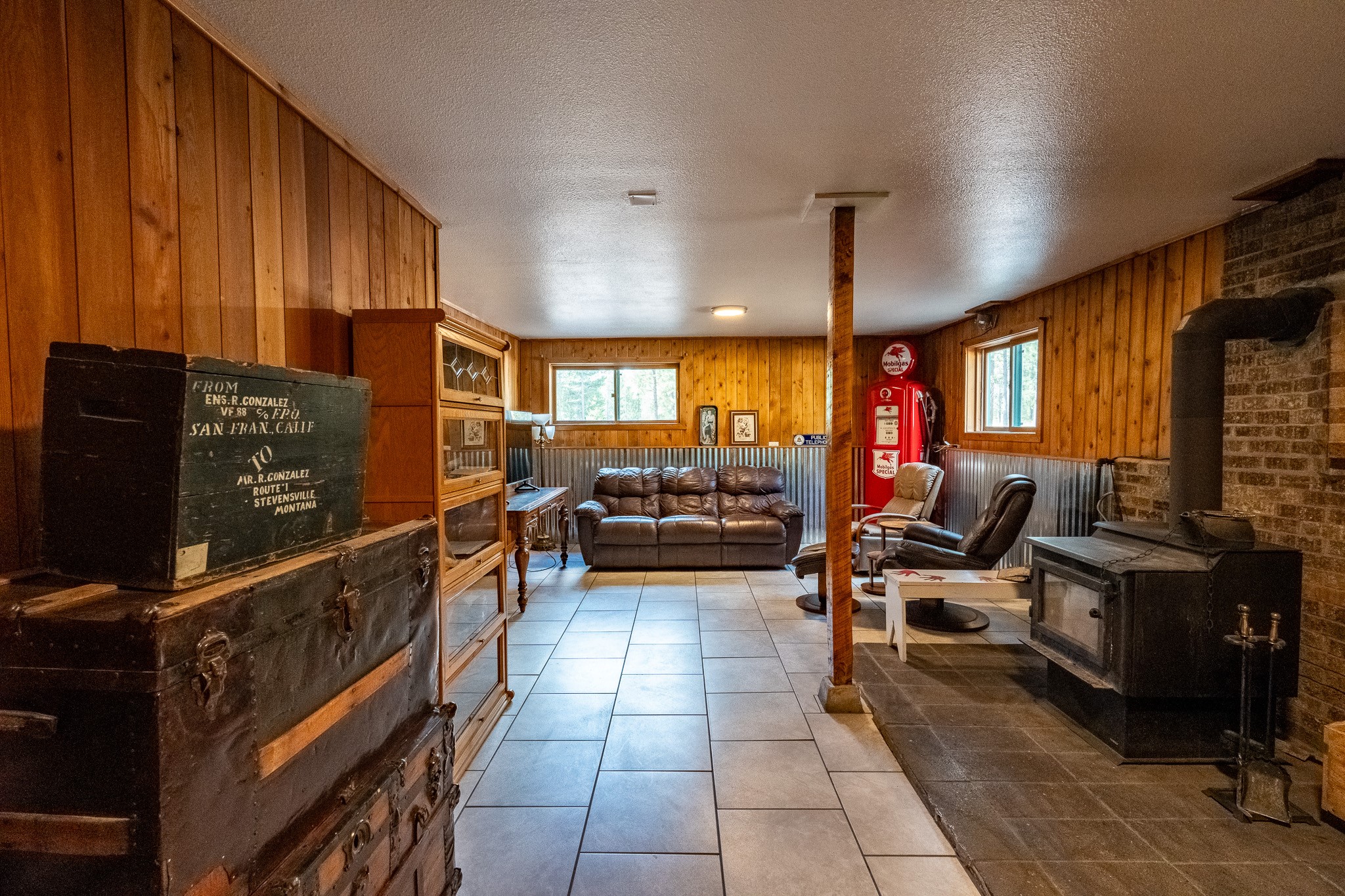1050 Frontier Drive Property Photo 27
