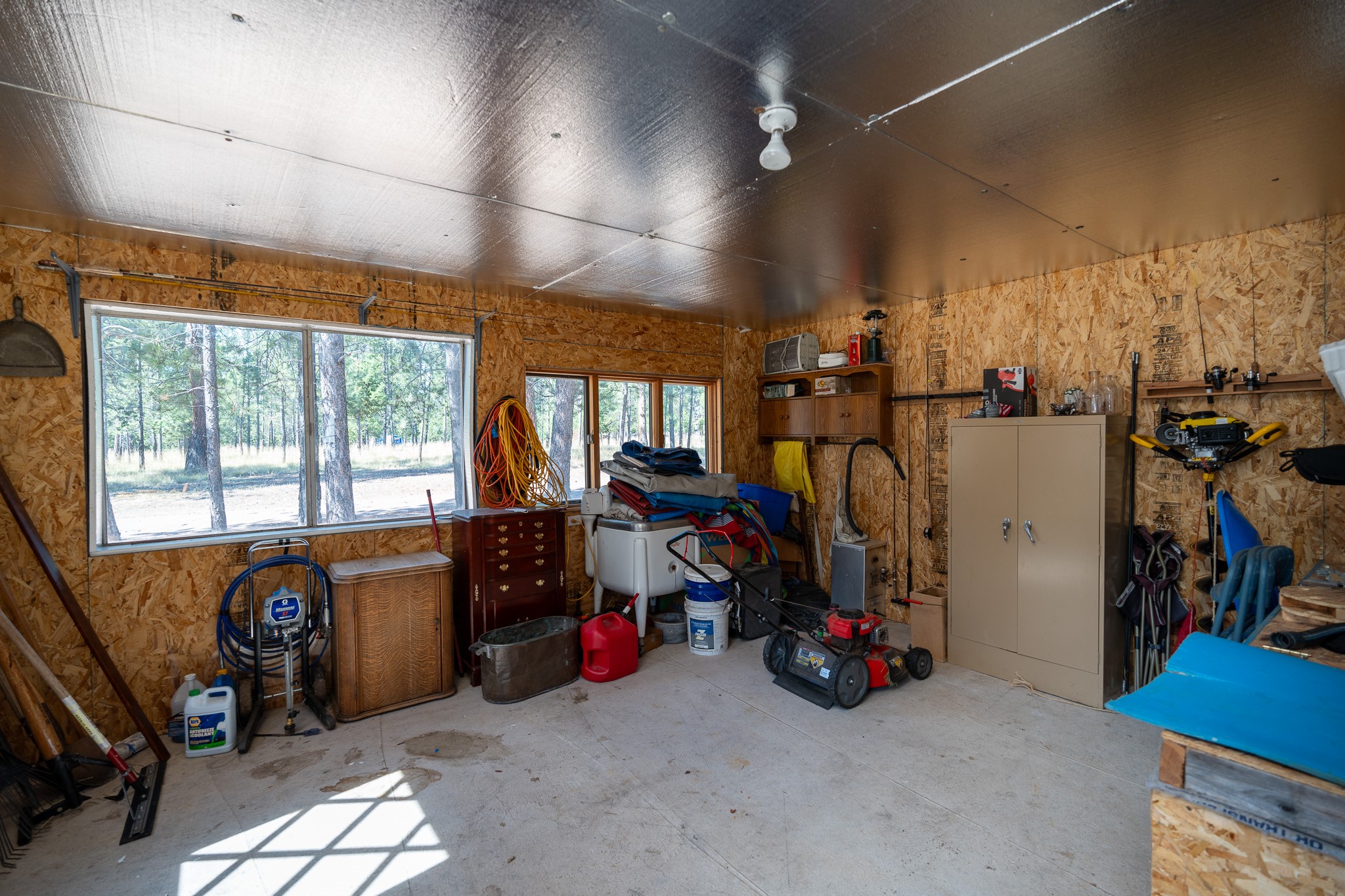 1050 Frontier Drive Property Photo 40