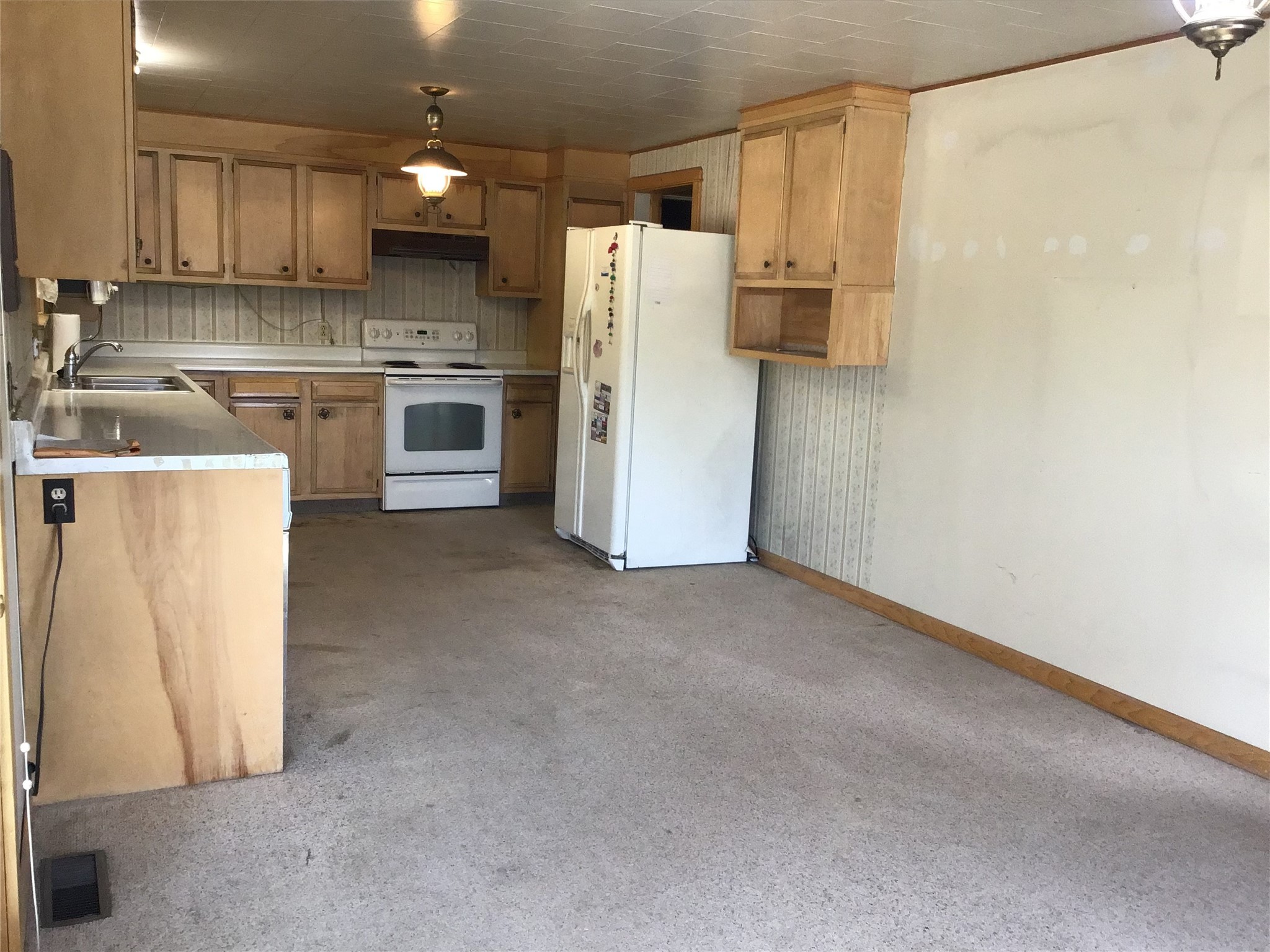 102 Kerlee Avenue Property Photo 14