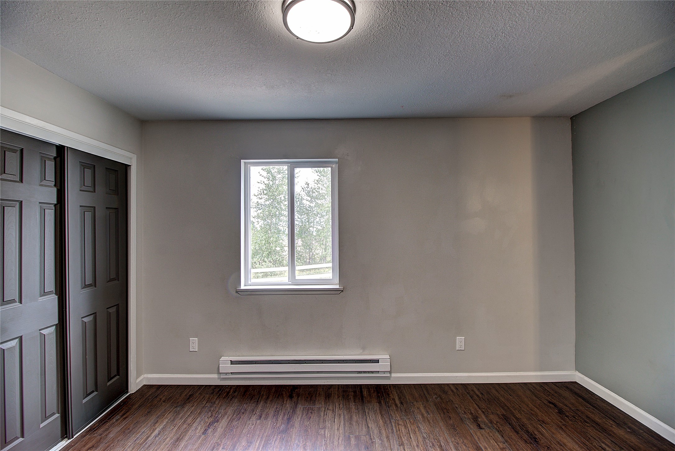 1215 Hillcrest Drive Property Photo 22