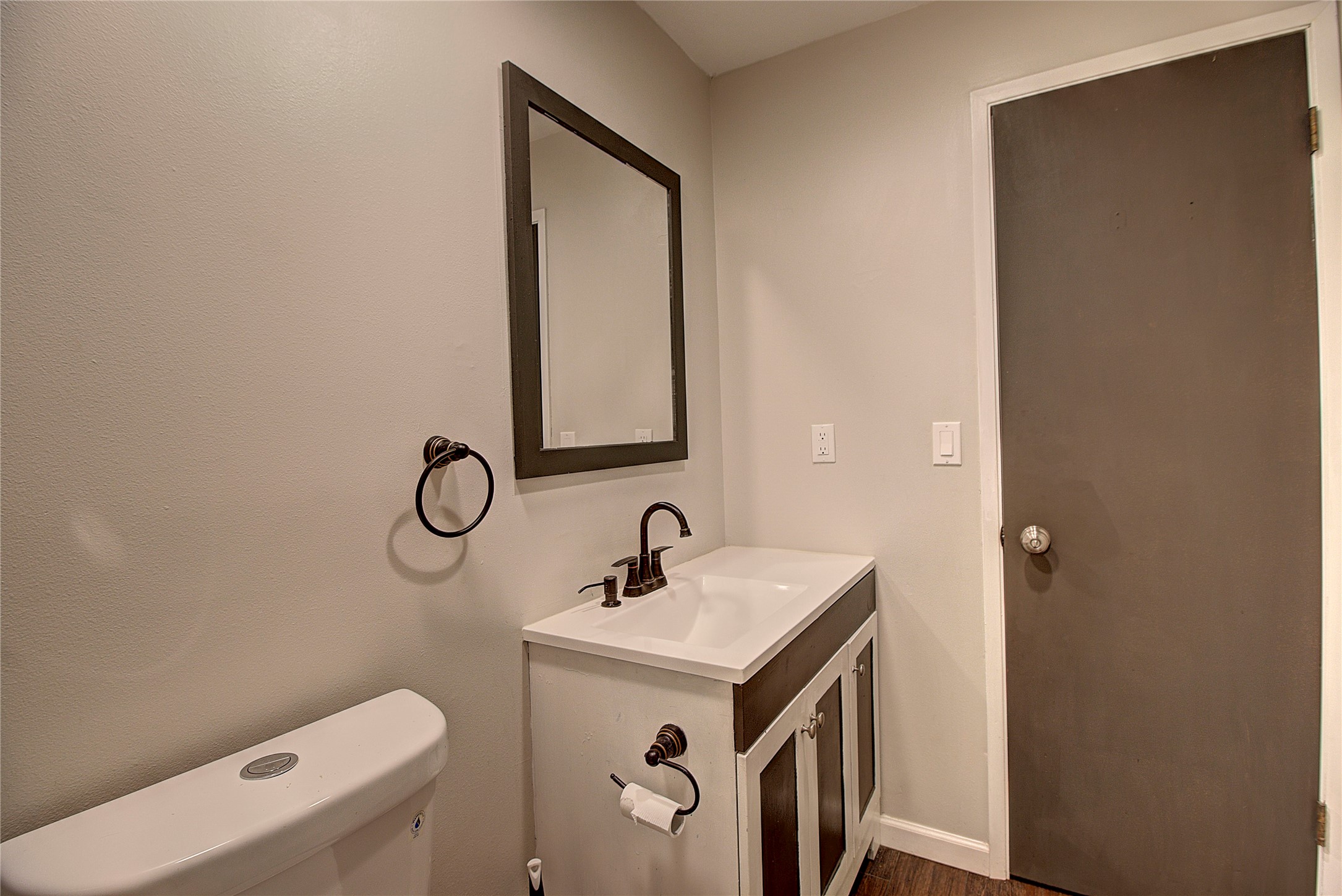 1215 Hillcrest Drive Property Photo 51
