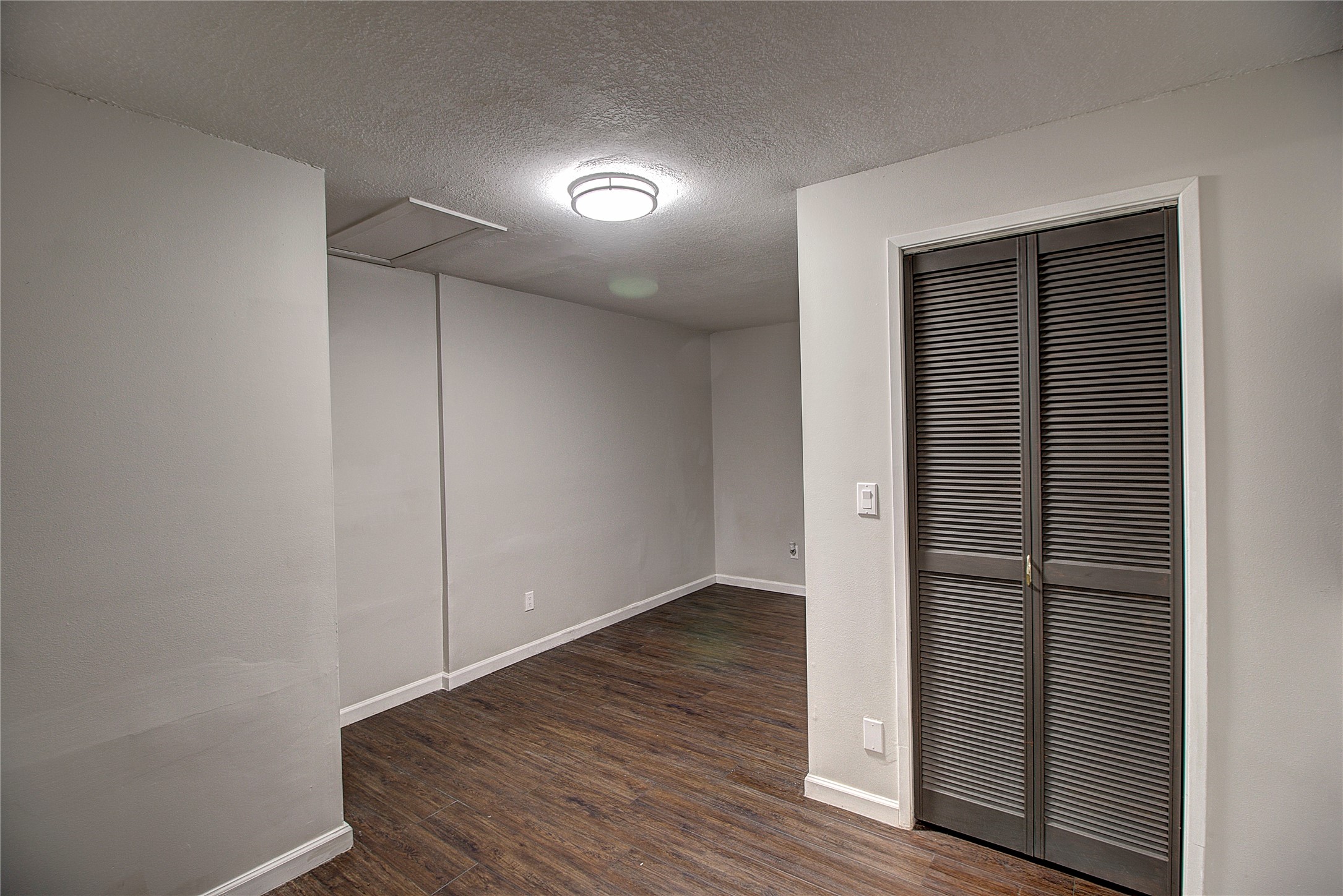 1215 Hillcrest Drive Property Photo 52