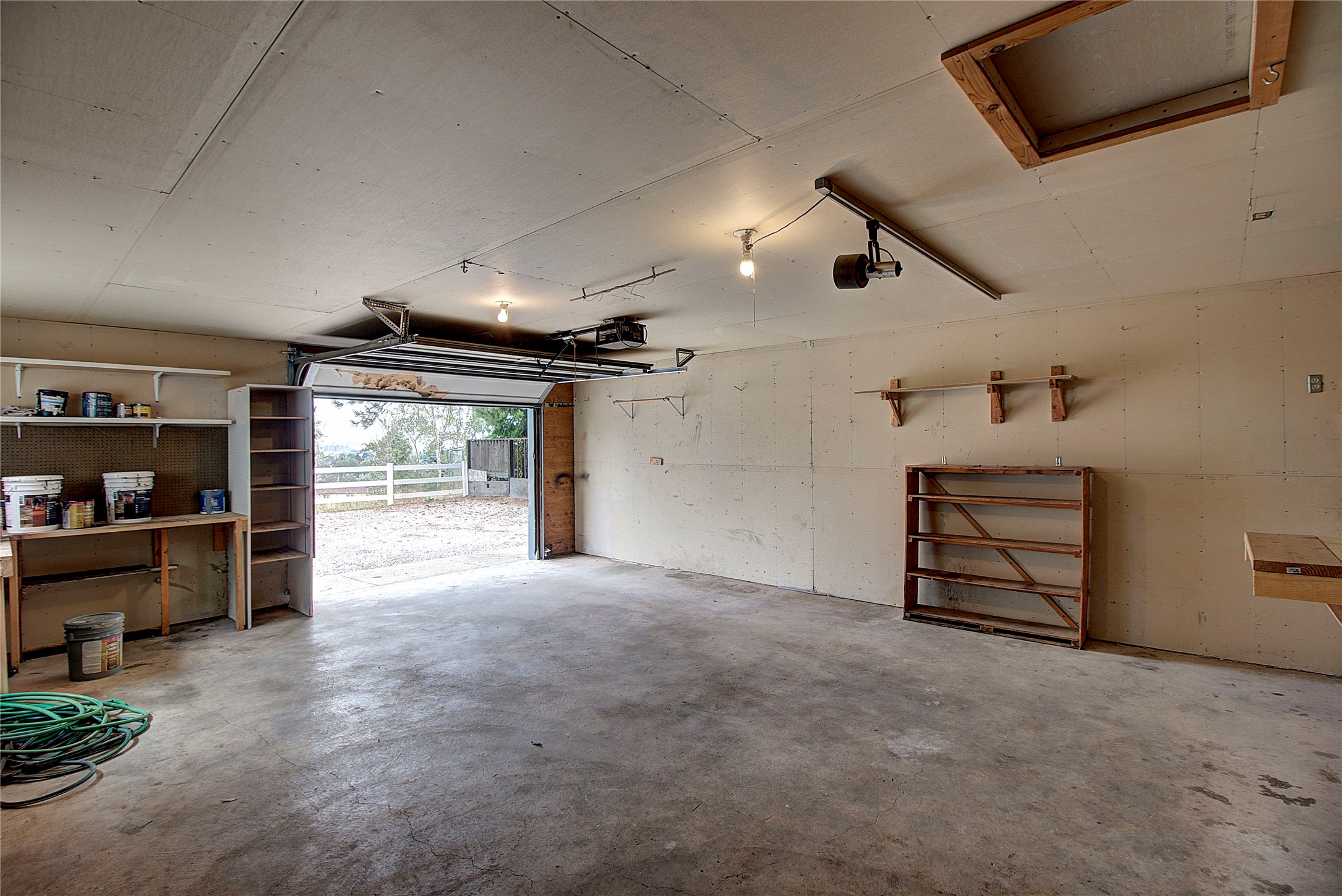 1215 Hillcrest Drive Property Photo 58