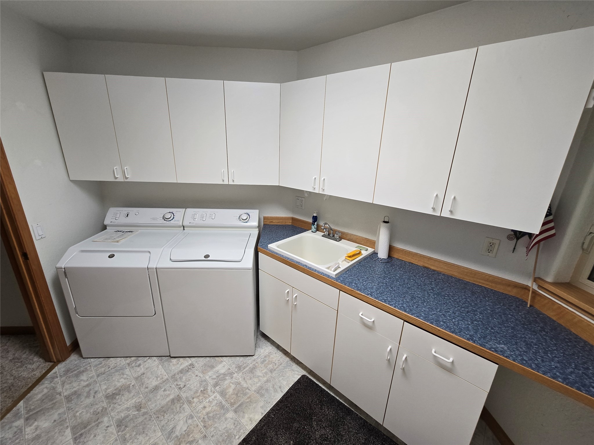 22963 And 22922 Love Drive Property Photo 39