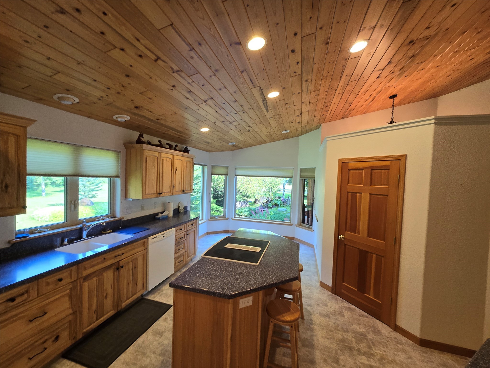 22963 And 22922 Love Drive Property Photo 44