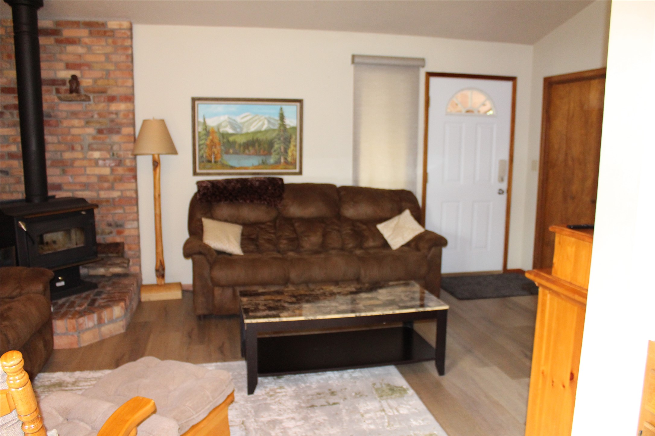 220 Fox Farm Drive Property Photo 6