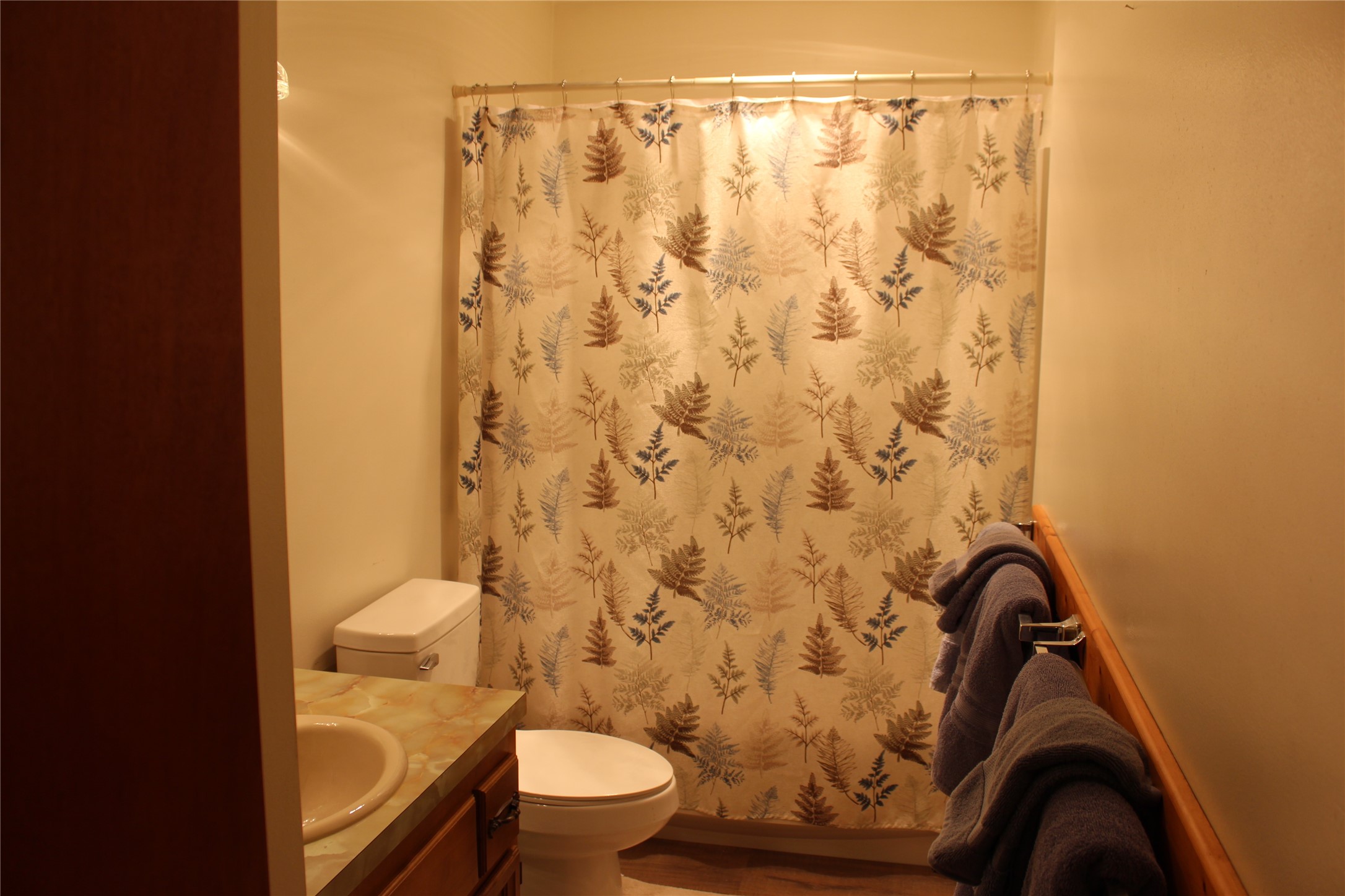220 Fox Farm Drive Property Photo 14
