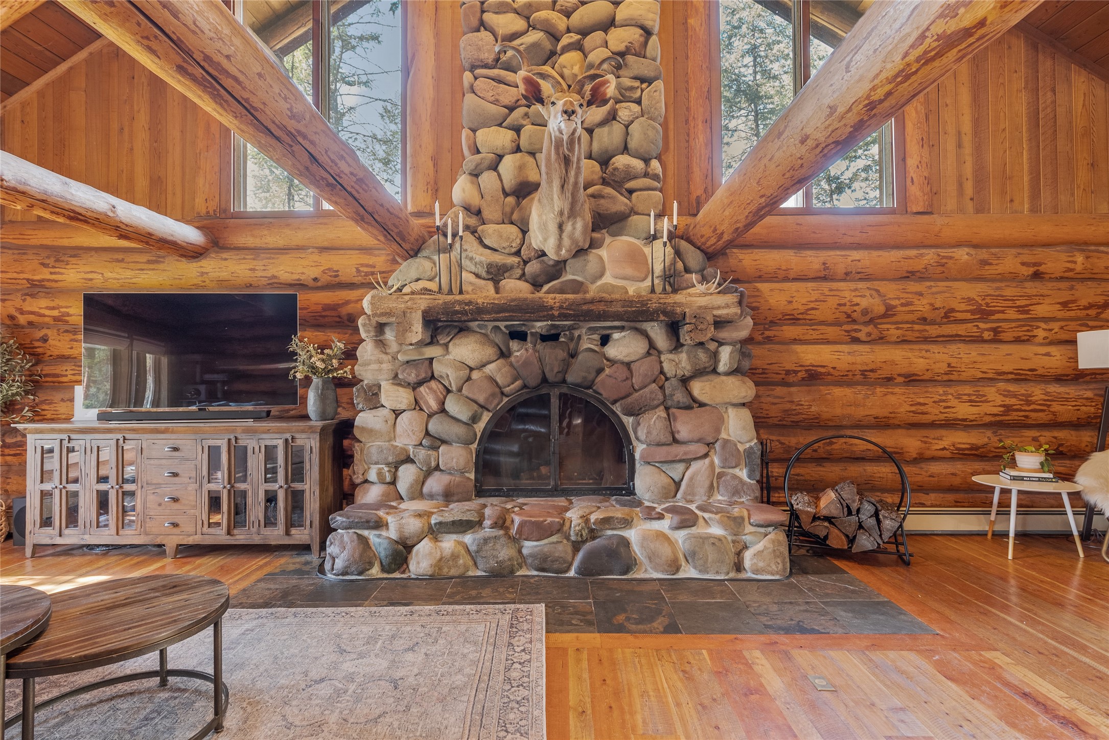 2100 Four Mile Way Property Photo 16