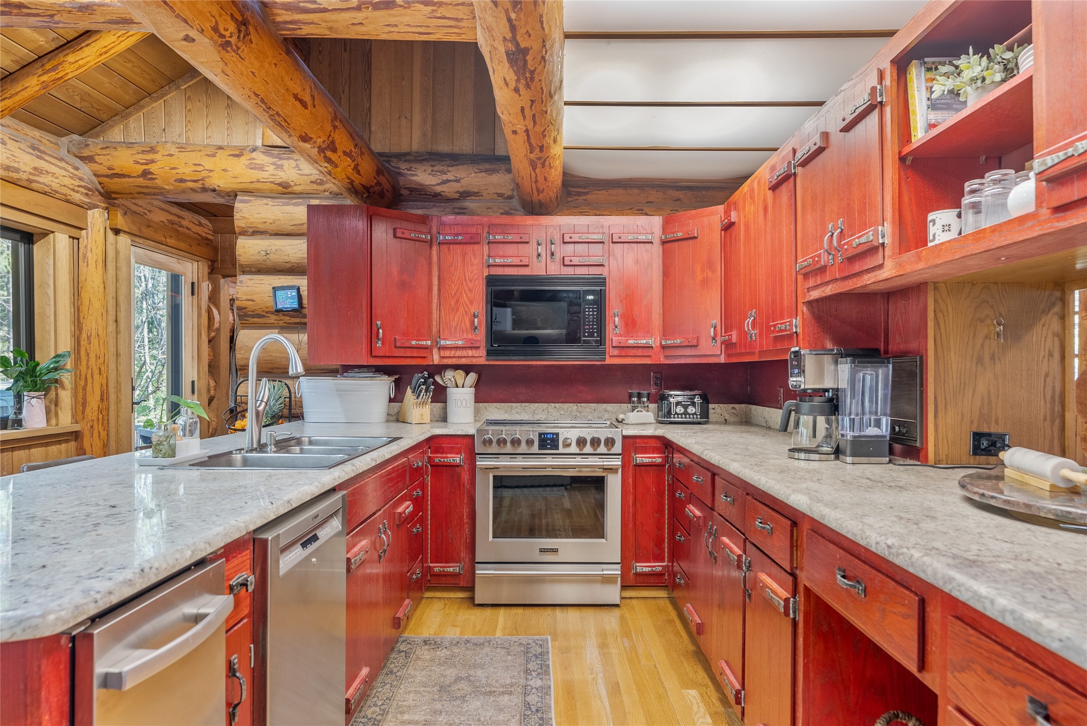 2100 Four Mile Way Property Photo 22