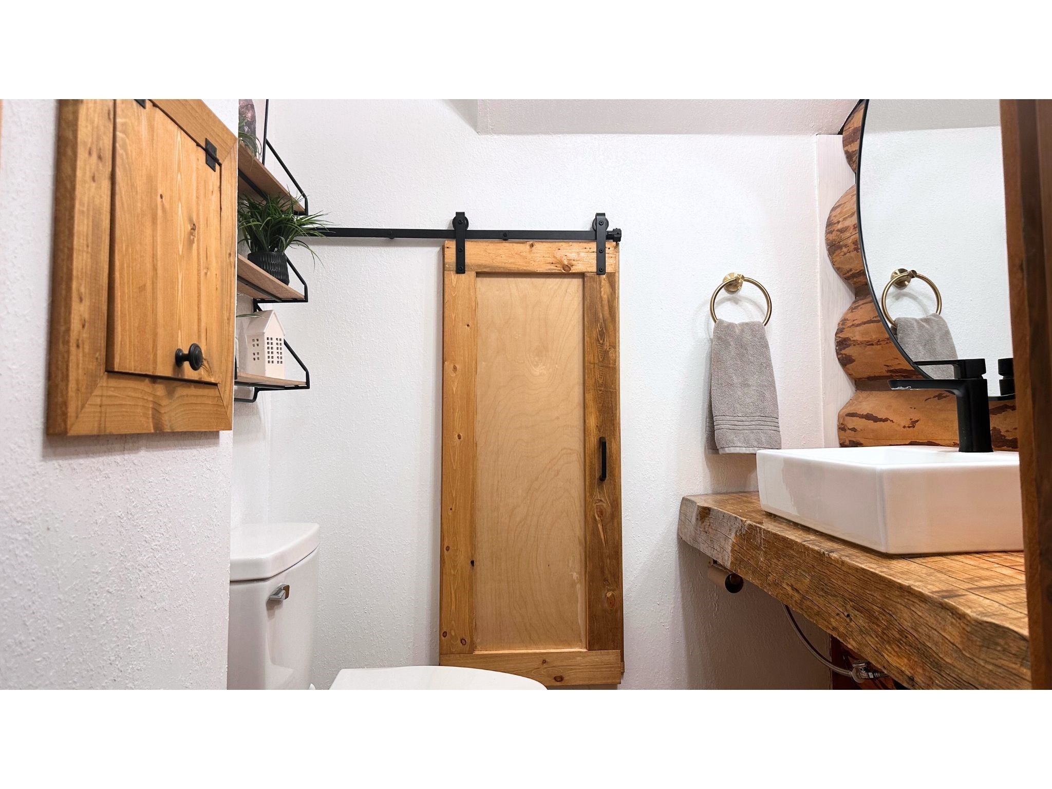 2100 Four Mile Way Property Photo 28