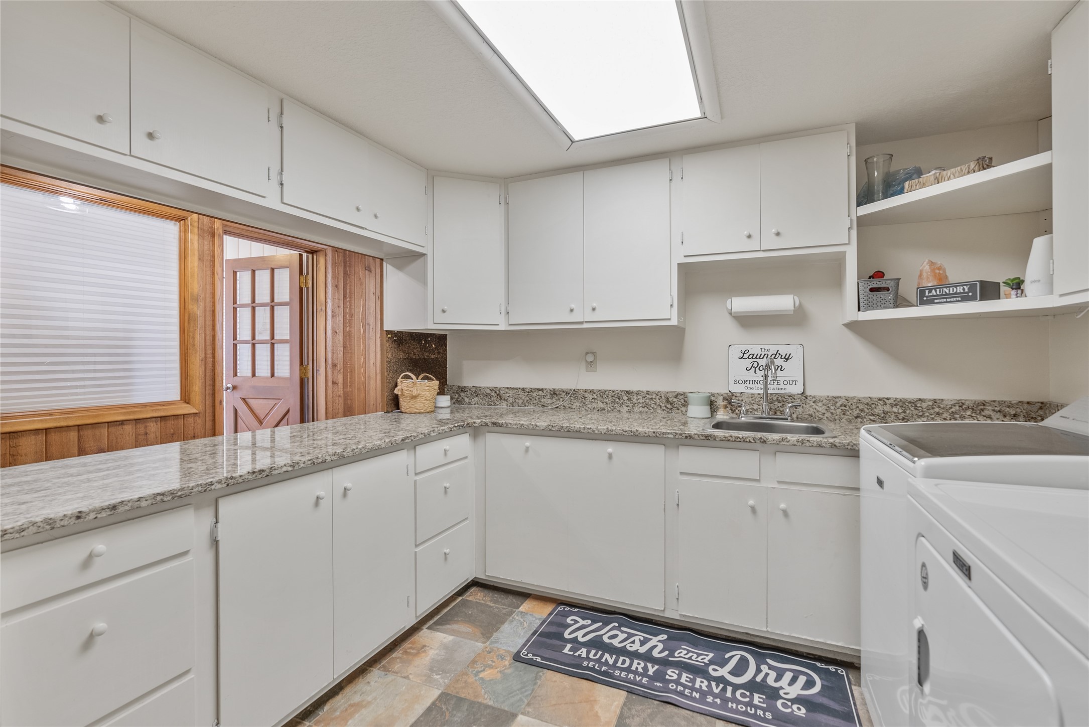 2100 Four Mile Way Property Photo 43