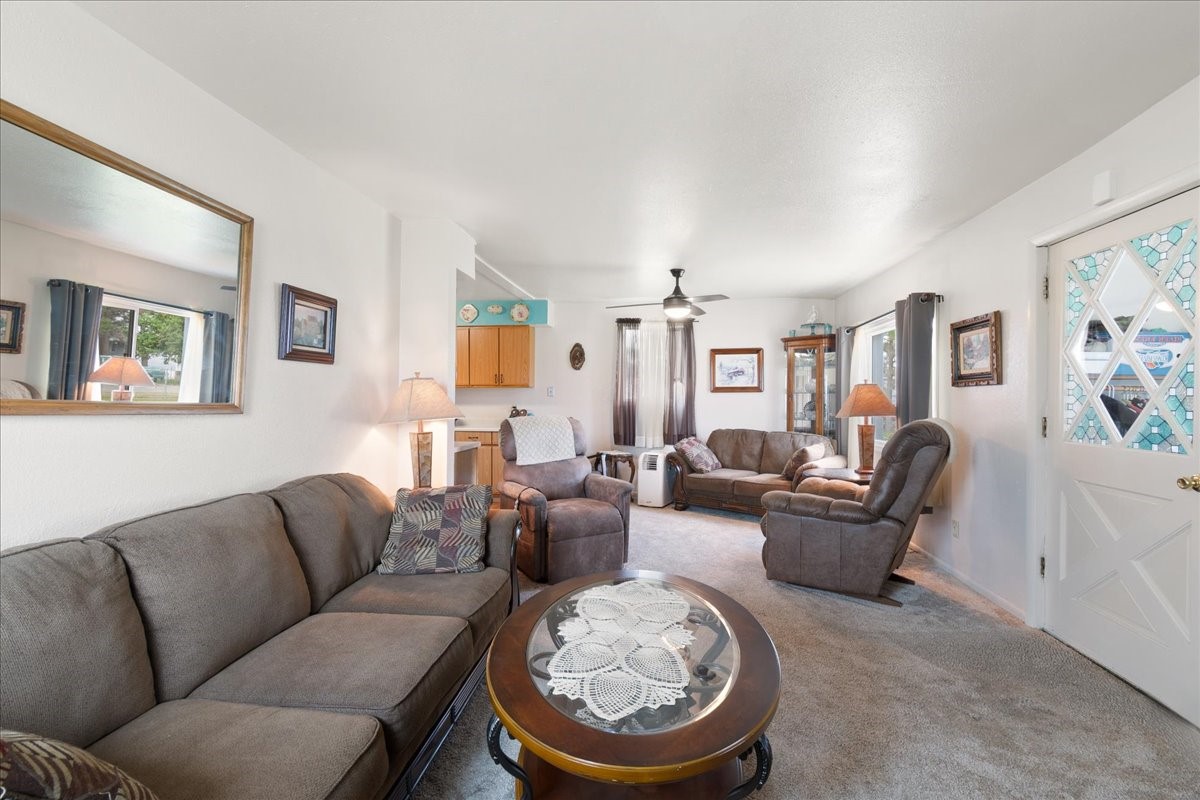 1116 Oregon Street Property Photo 15