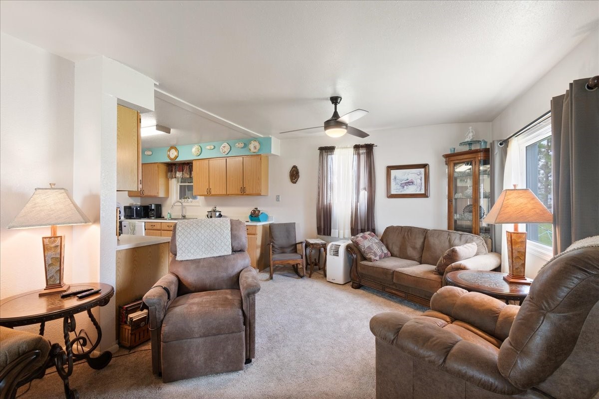 1116 Oregon Street Property Photo 16
