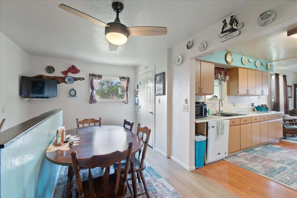 1116 Oregon Street Property Photo 20