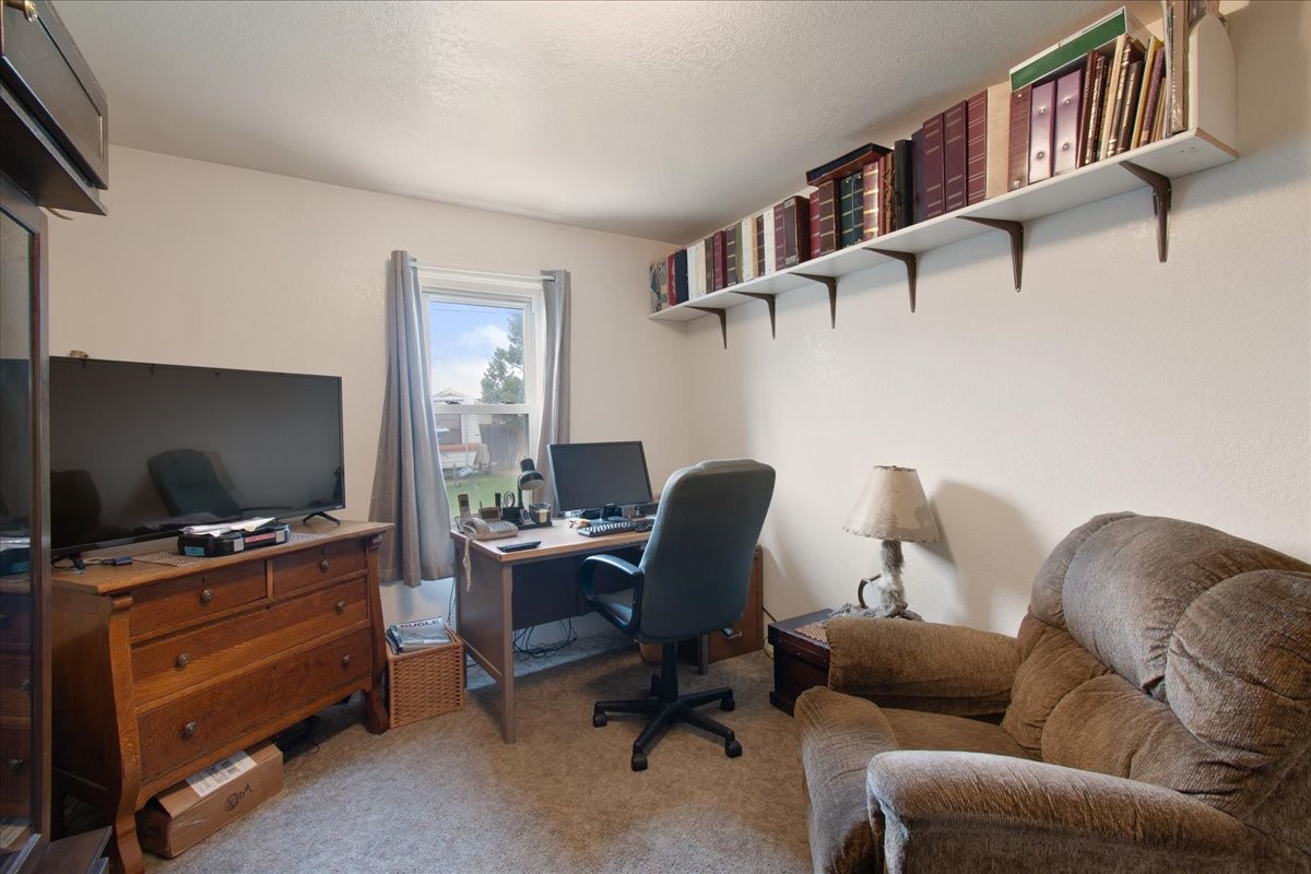 1116 Oregon Street Property Photo 27